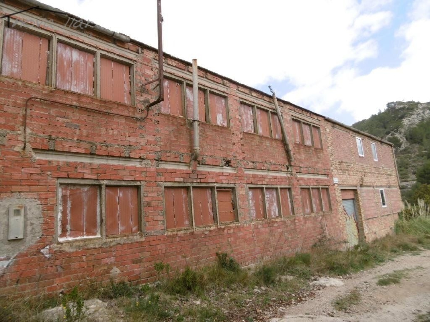  till salu butik Planas Del Rey Baix Camp 2
