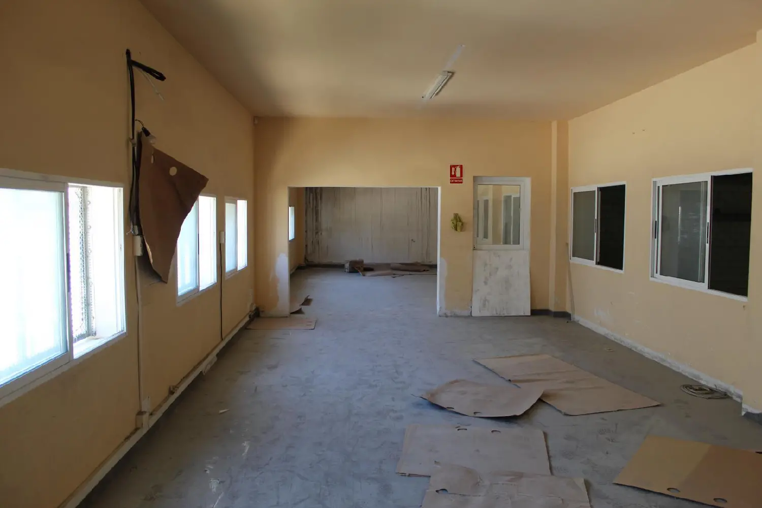  till salu butik El Panorama Safor 7