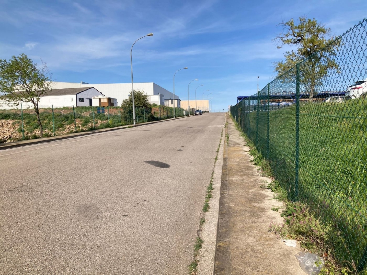  till salu butik Poligon Industrial Puigtio Selva 1