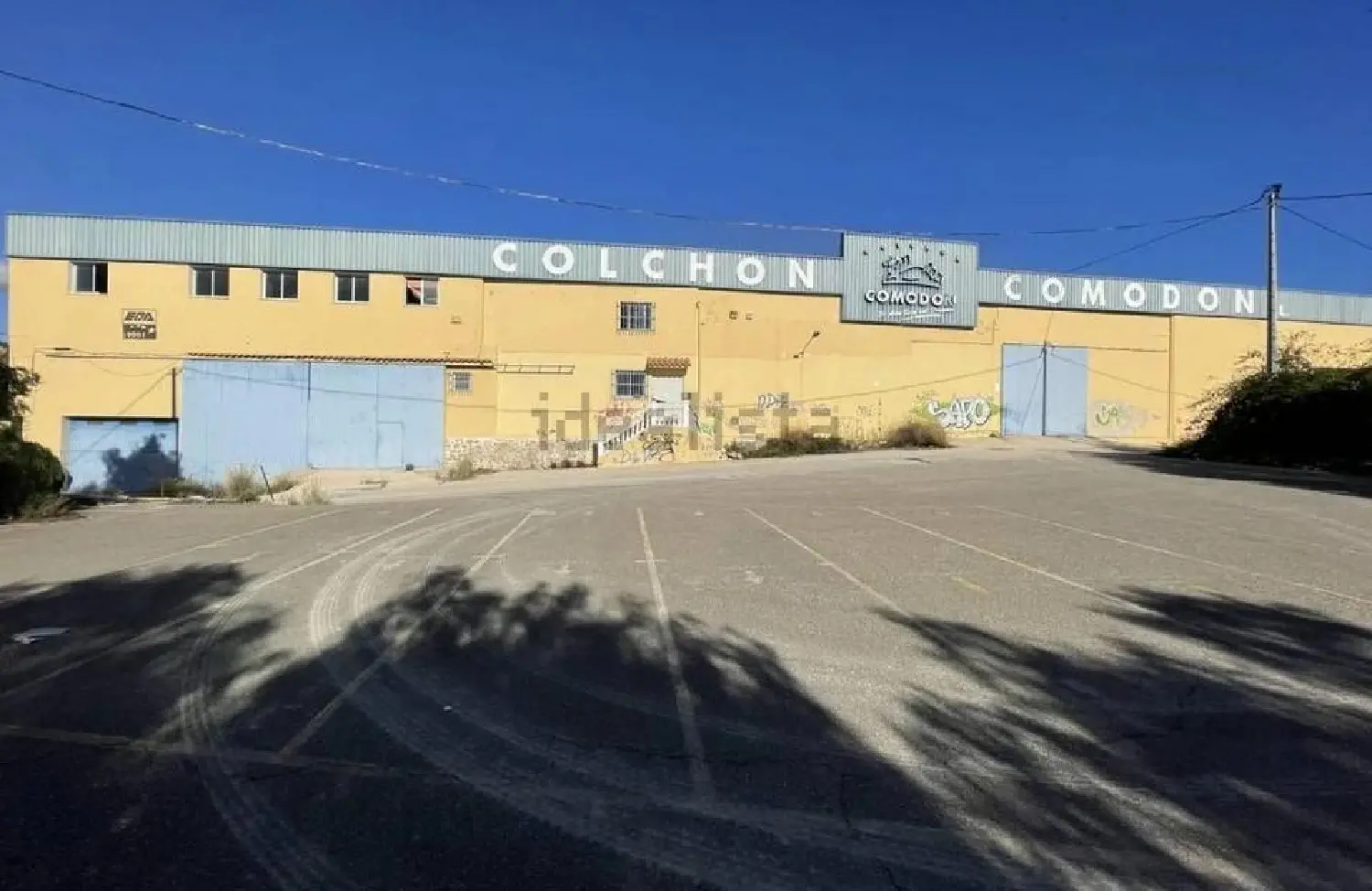  till salu butik Hoya Noguera Y Cuadrados Río Mula 1