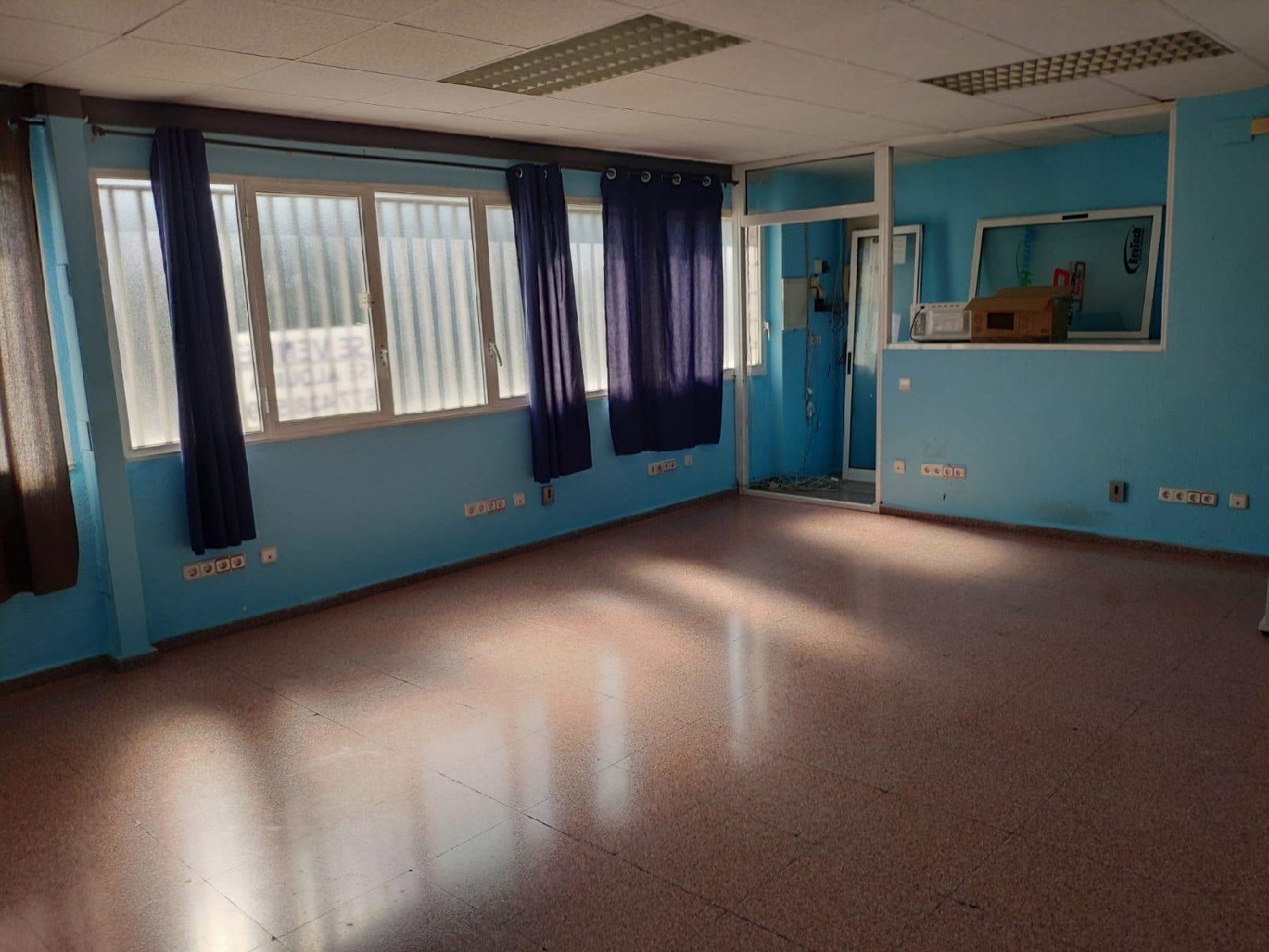  till salu butik Lloma Bada Vinalopó Mitjà 7
