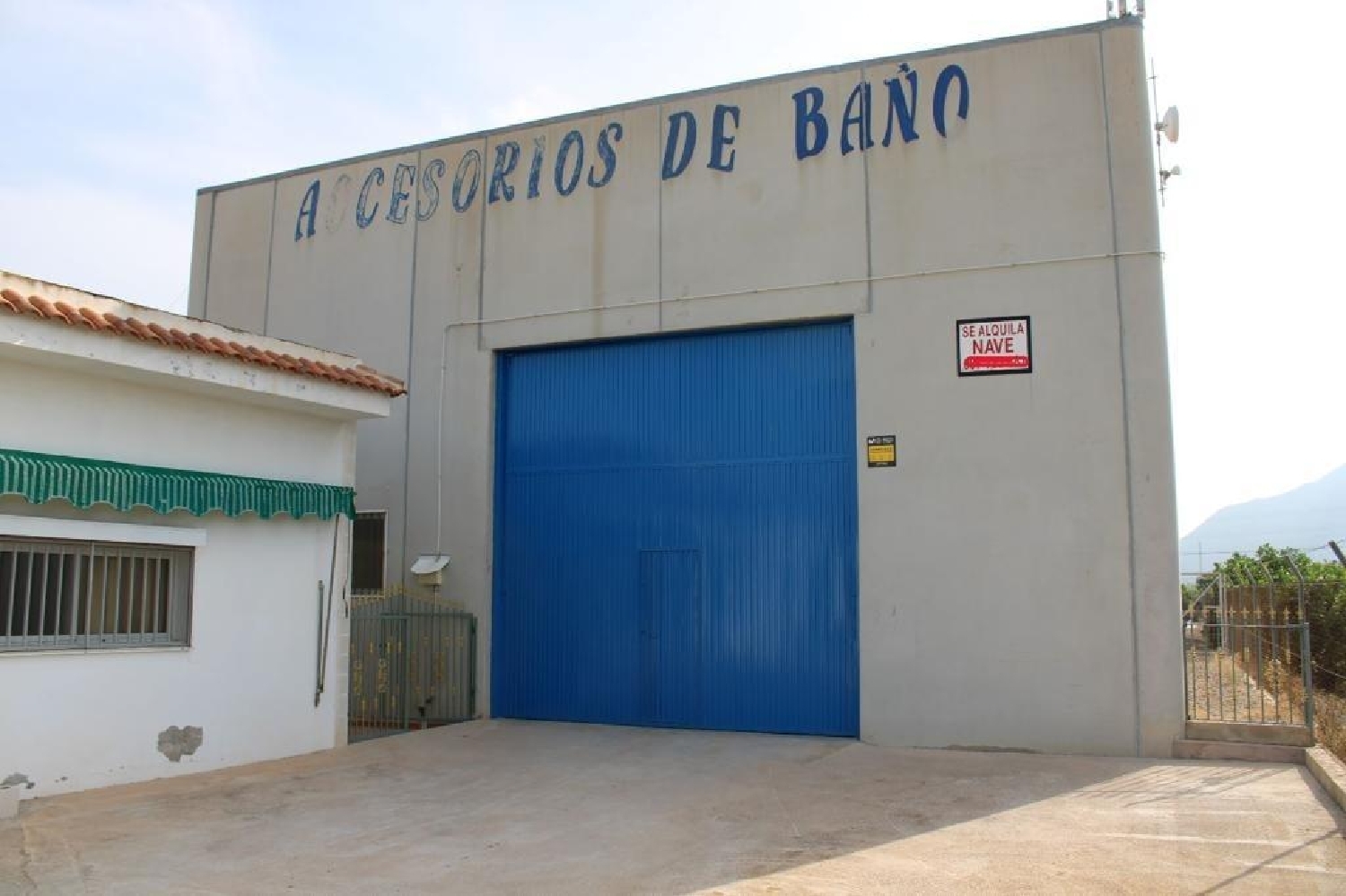  till salu butik San Carlos Baix Segura 1