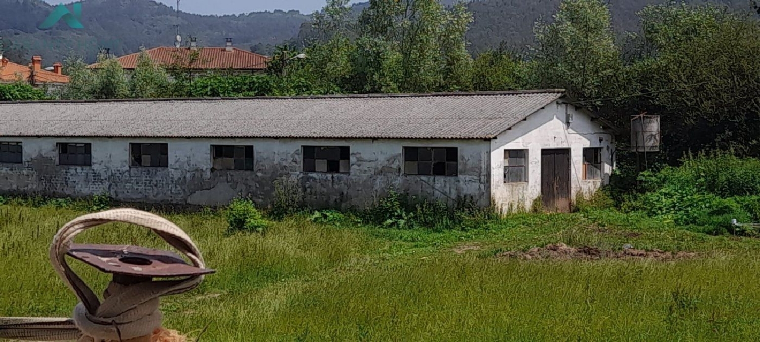  till salu butik San Pelayo Trasmiera 5