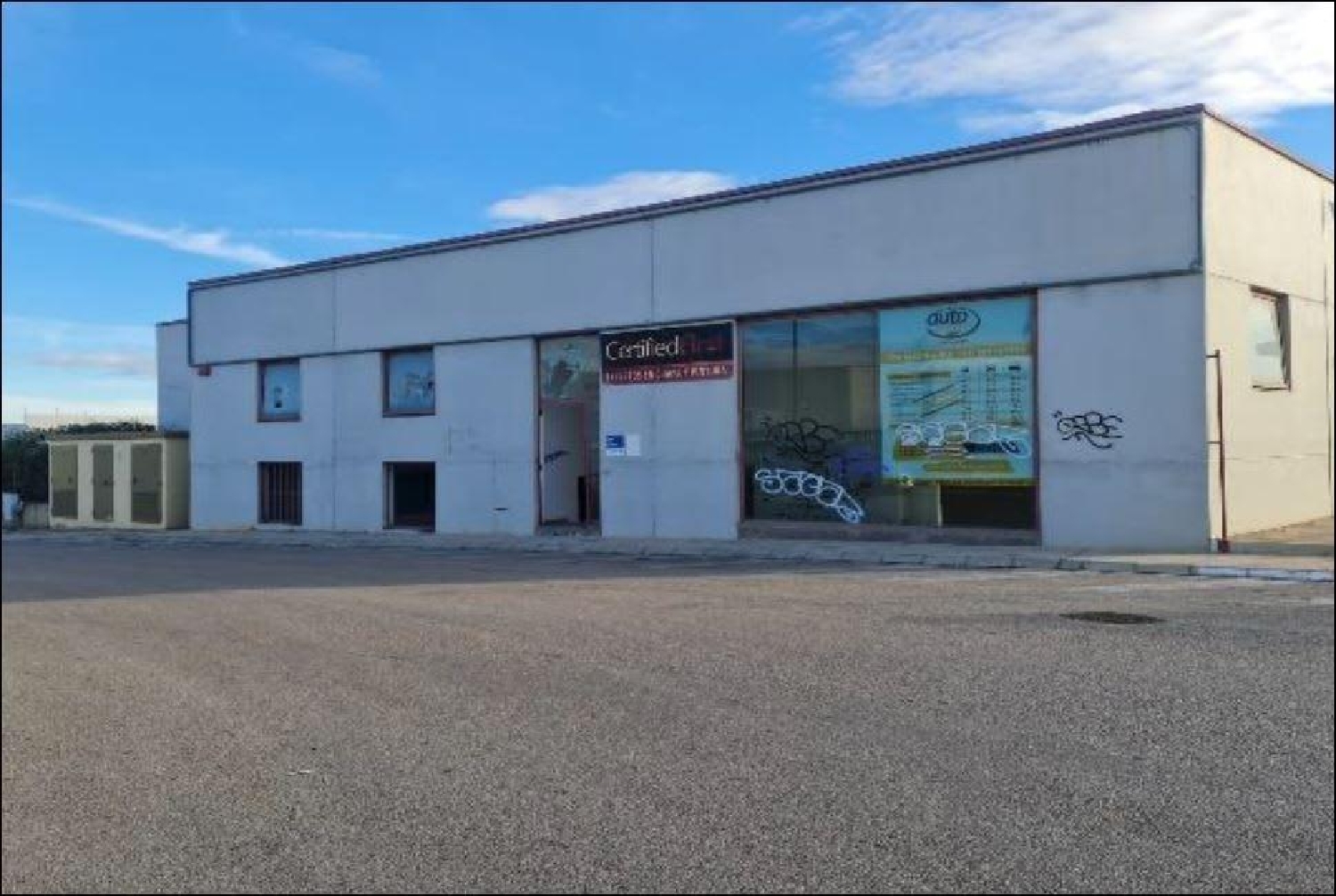  till salu butik Sant Bernat Ribera Alta 1