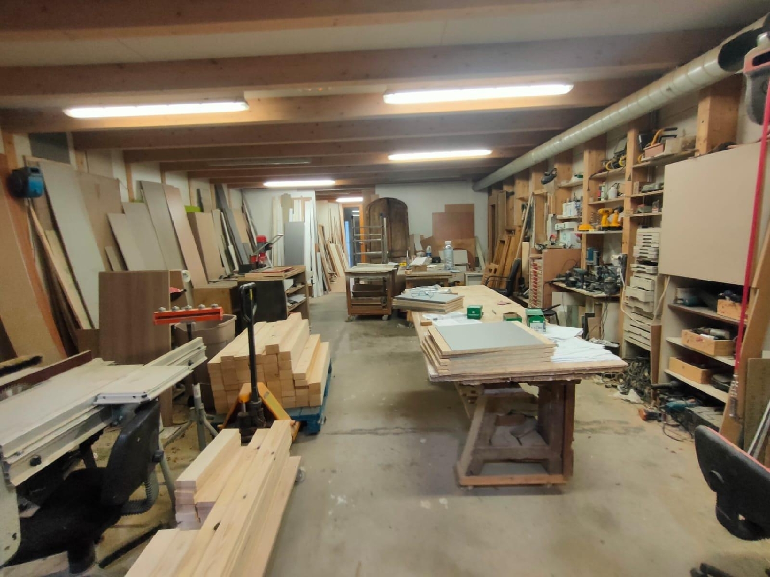 till salu butik Súria Bages 3