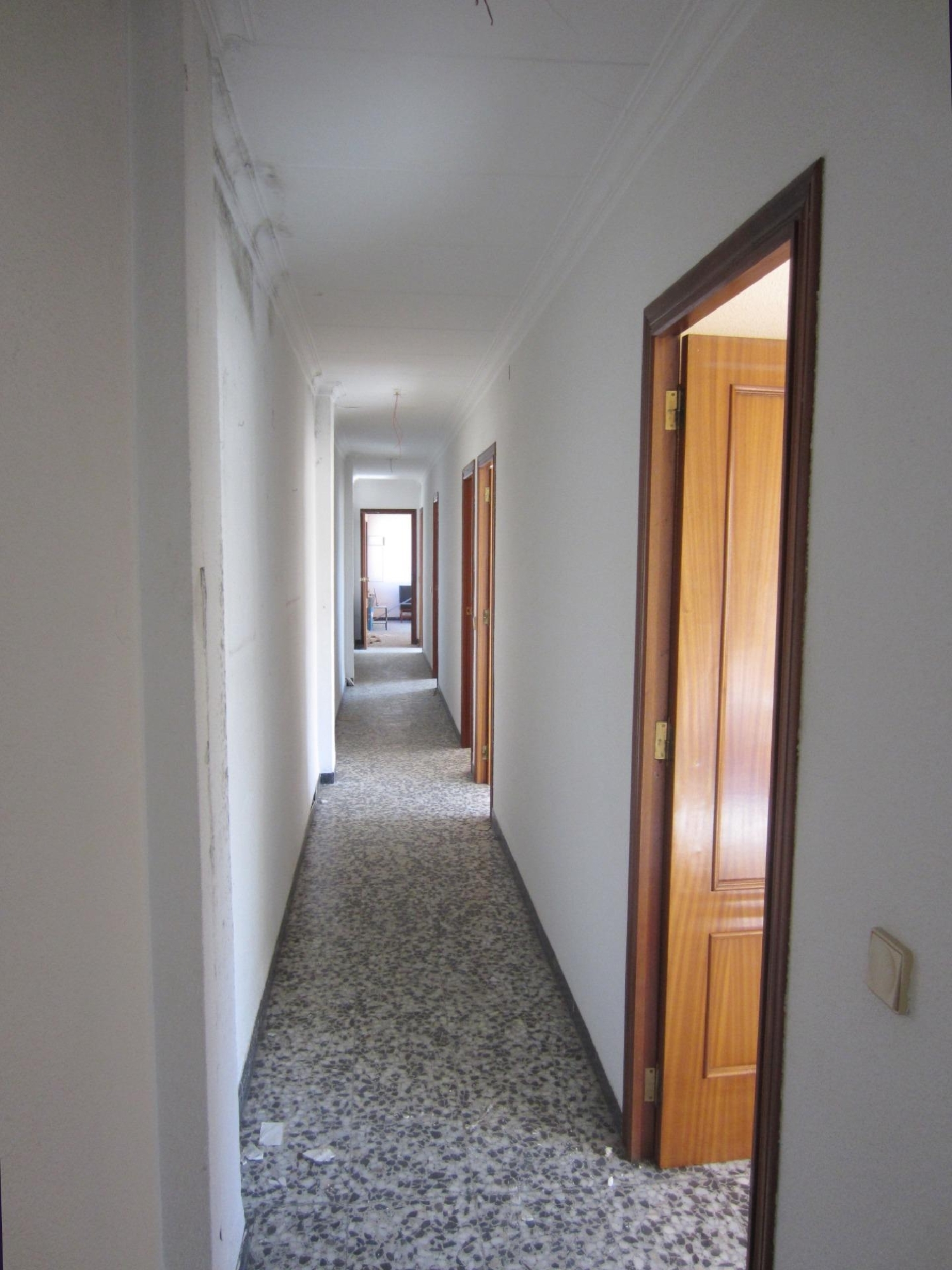  till salu butik Sorió Costera (La) 8