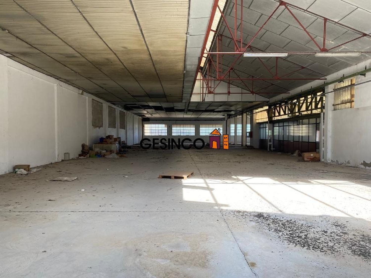 till salu butik Urbanitzacio El Pilar Vall D'albaida 2