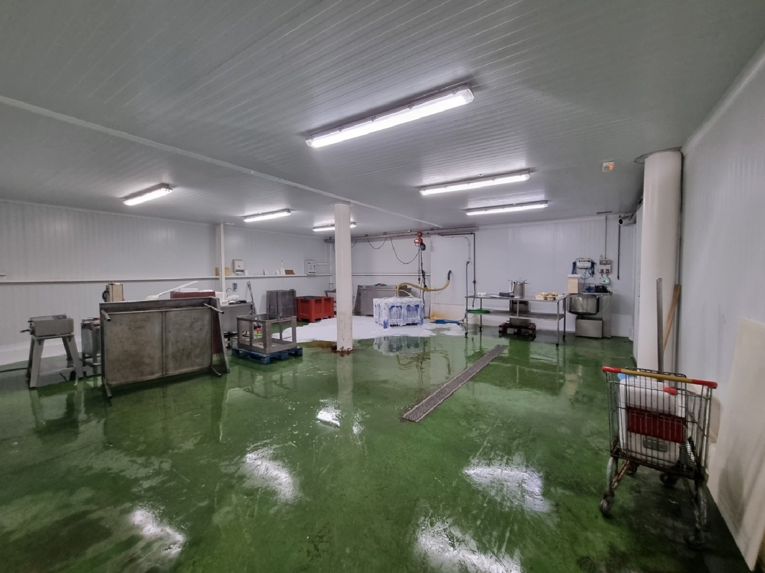 till salu butik Urbanització D'hèlios Vall D'albaida 3