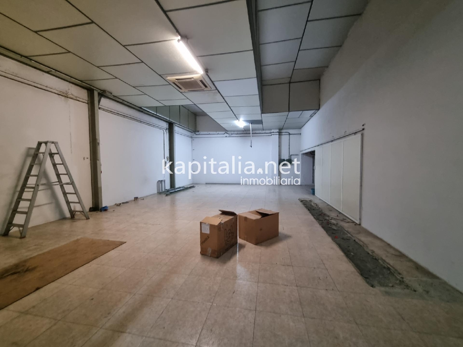  till salu butik Urbanitzacio El Pilar Vall D'albaida 4