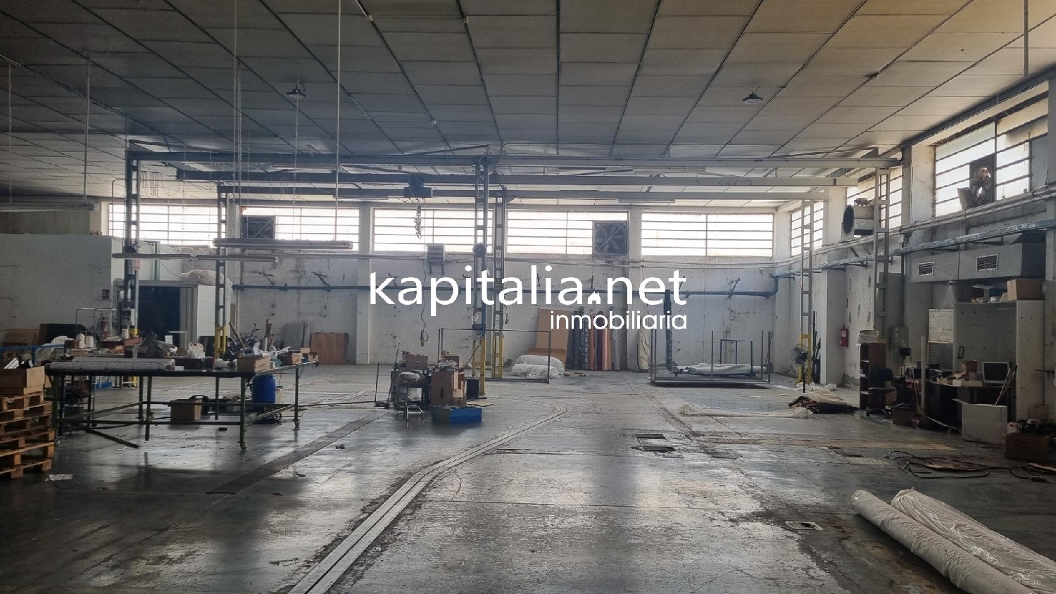  till salu butik Urbanitzacio El Pilar Vall D'albaida 1