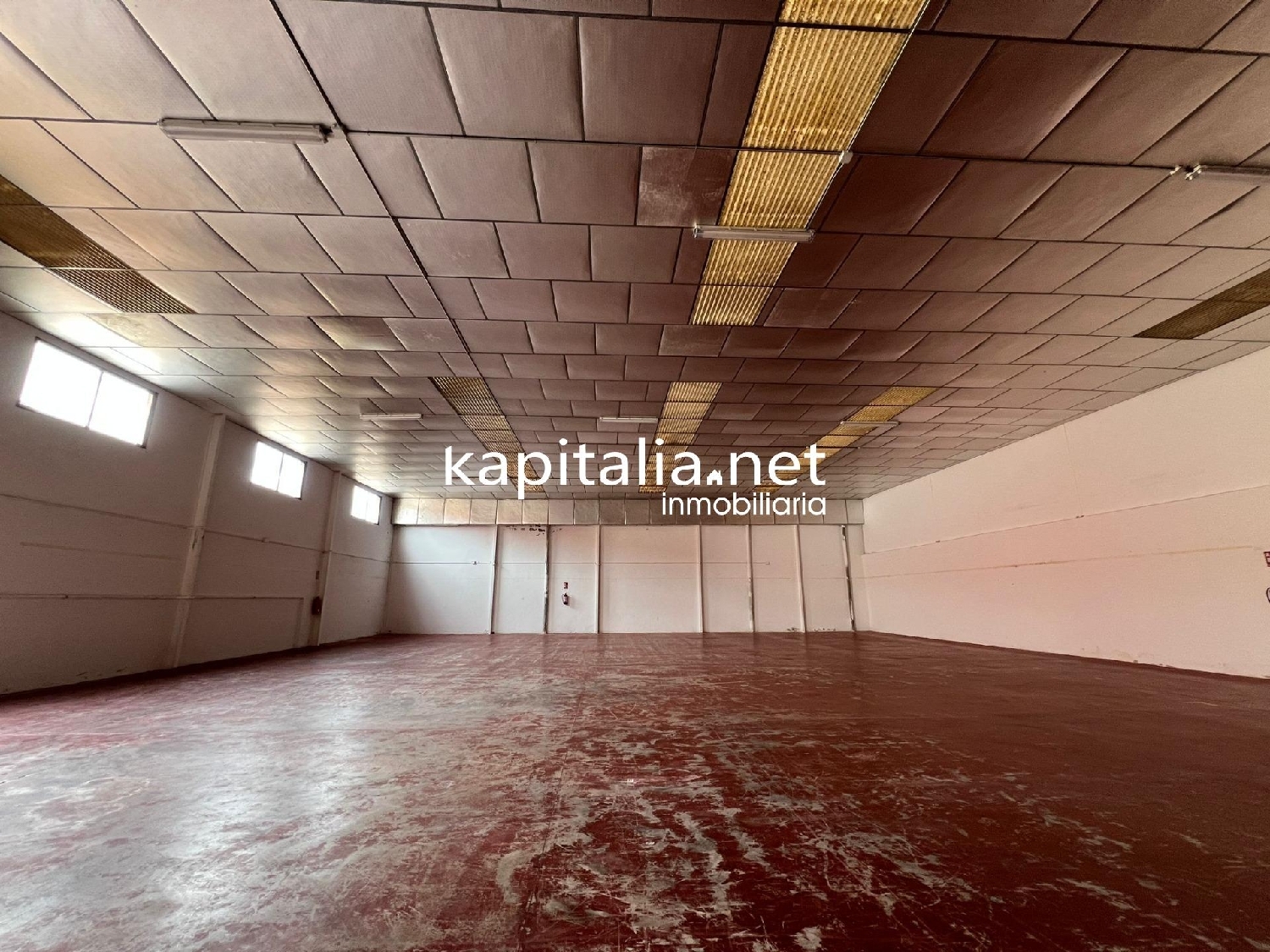  till salu butik Urbanització D'hèlios Vall D'albaida 1