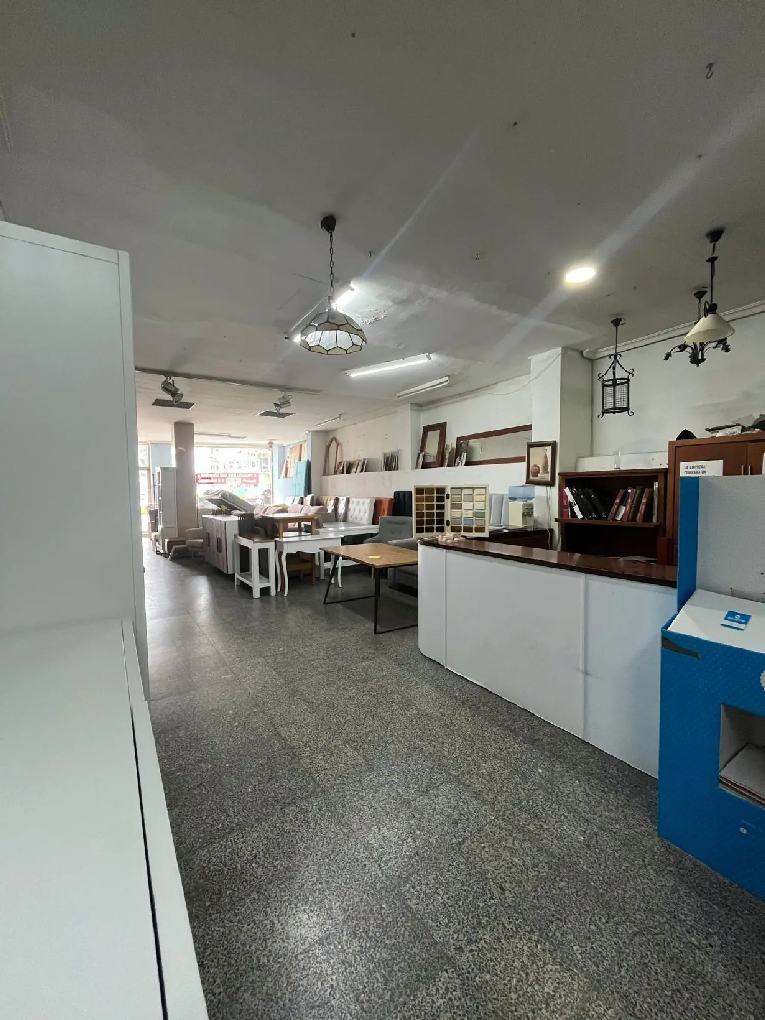  till salu butik María Auxiliadora-Valdepasillas Badajoz 1