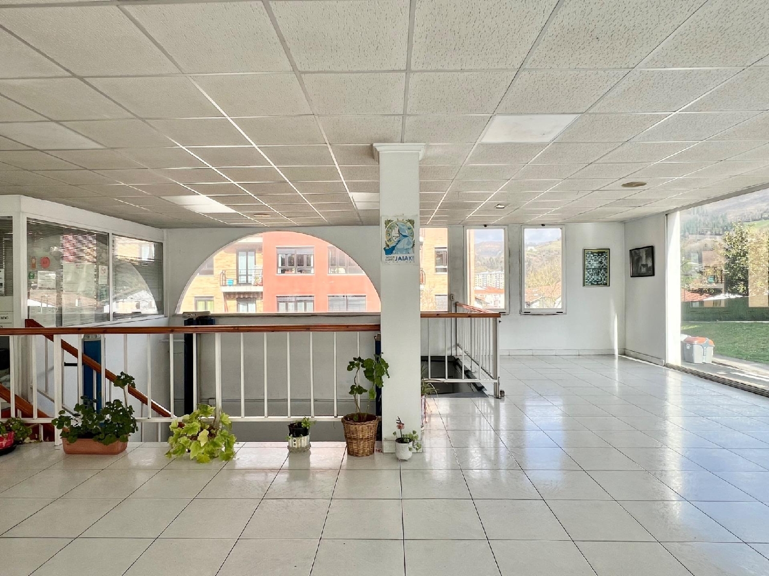  till salu butik Urretxu Goierri 6