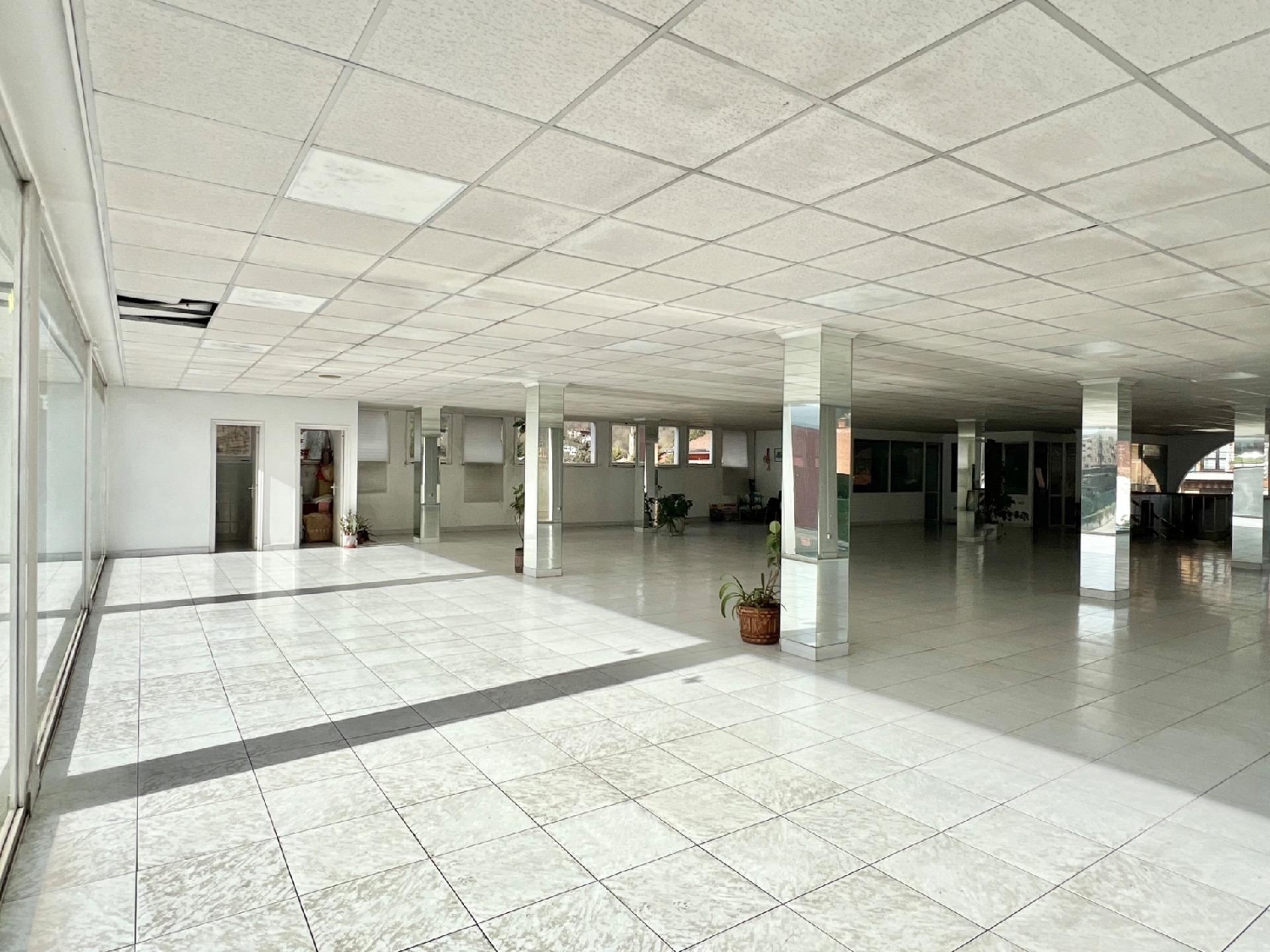 till salu butik Urretxu Goierri 3