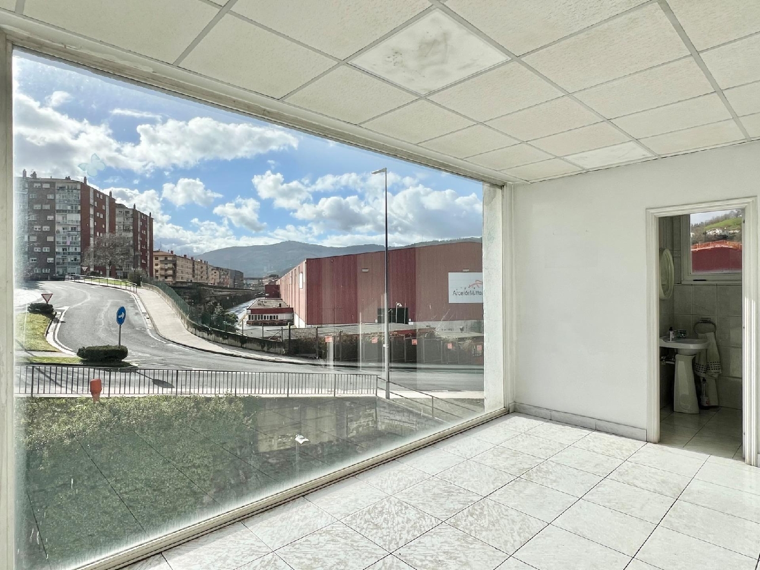  till salu butik Urretxu Goierri 4