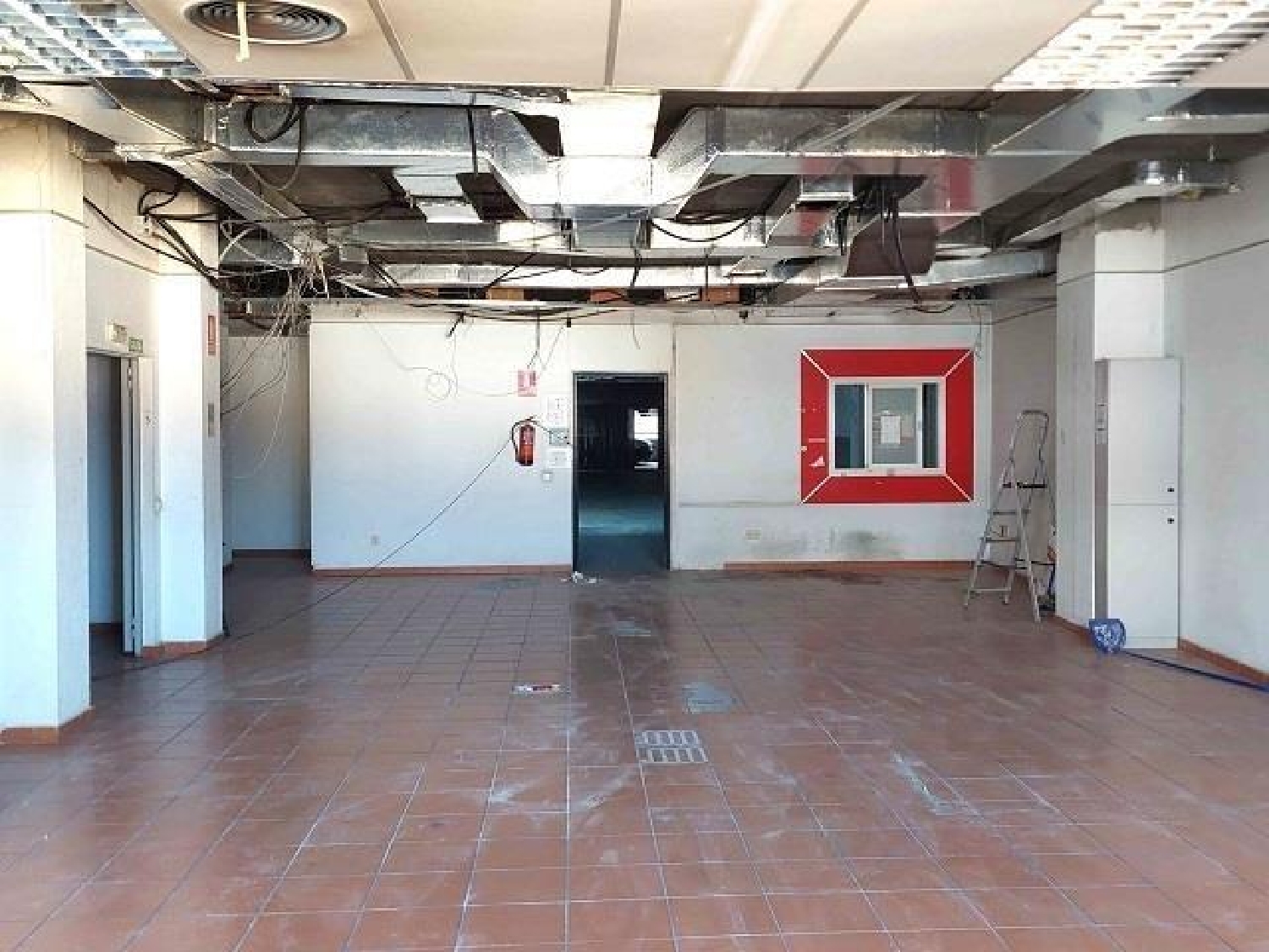  till salu butik Vallecas Madrid Capital 5