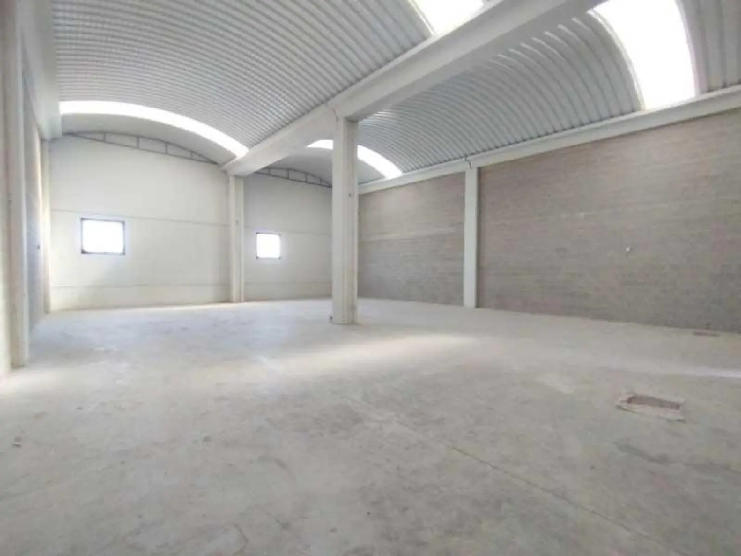  till salu butik Santa Isabel D.C. Zaragoza 5