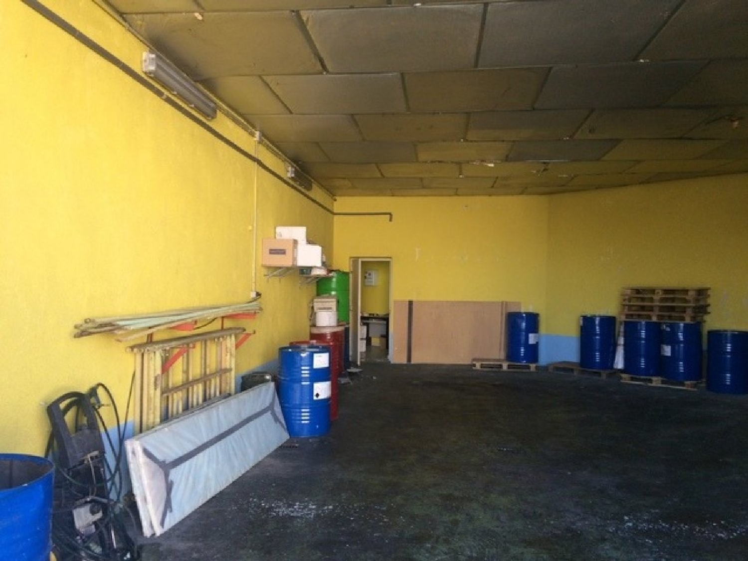  till salu butik Villares De La Reina Armuña (La) 1