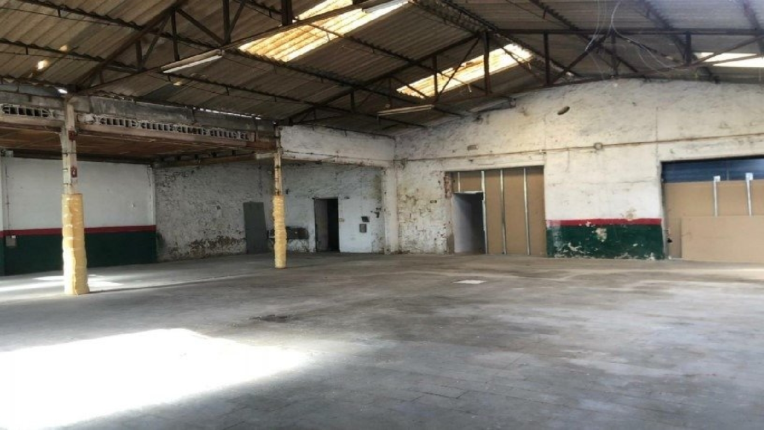 till salu butik Casas De Menor Alt Vinalopó 3