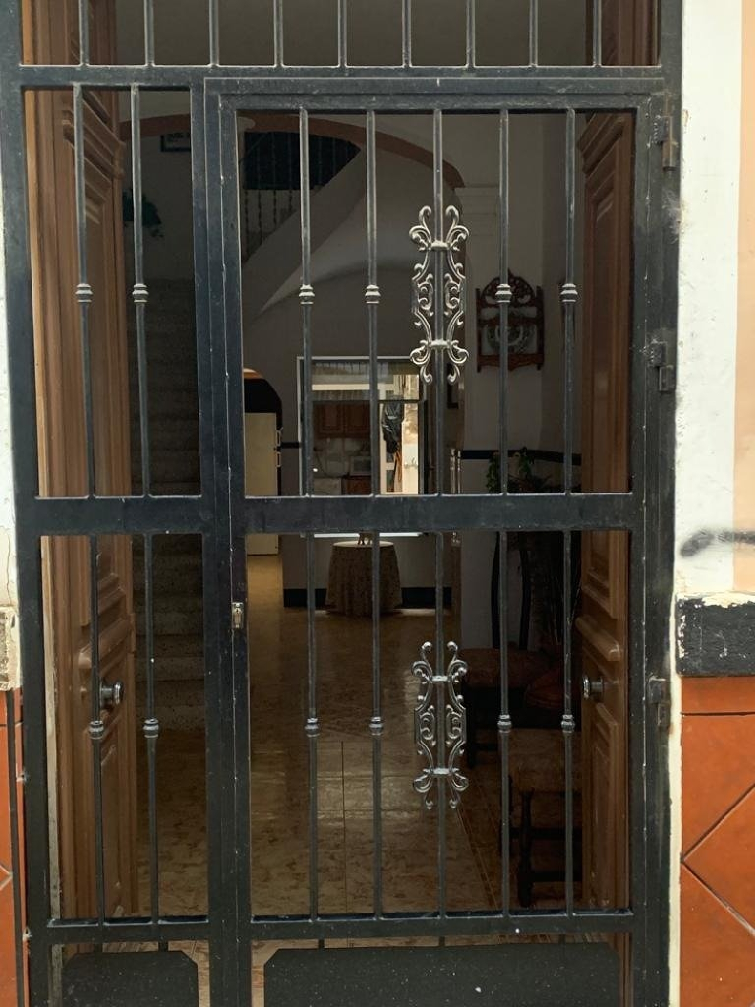 till salu radhus Avd. Calvo Sotelo Río Mula 5