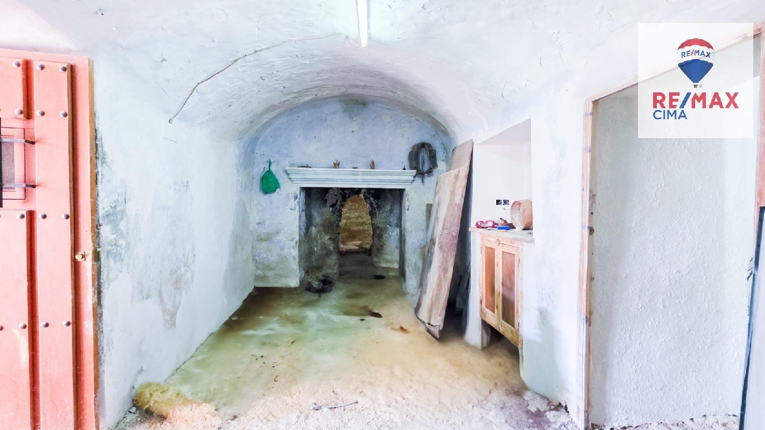till salu radhus Duda Huéscar 2