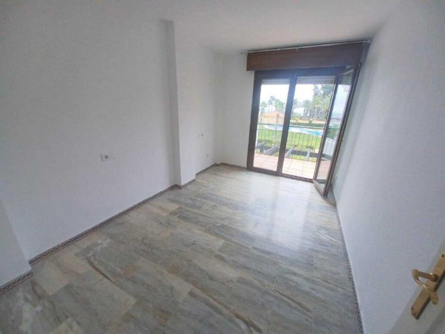  till salu radhus San Luis De Sabinillas Costa Del Sol Occidental 13