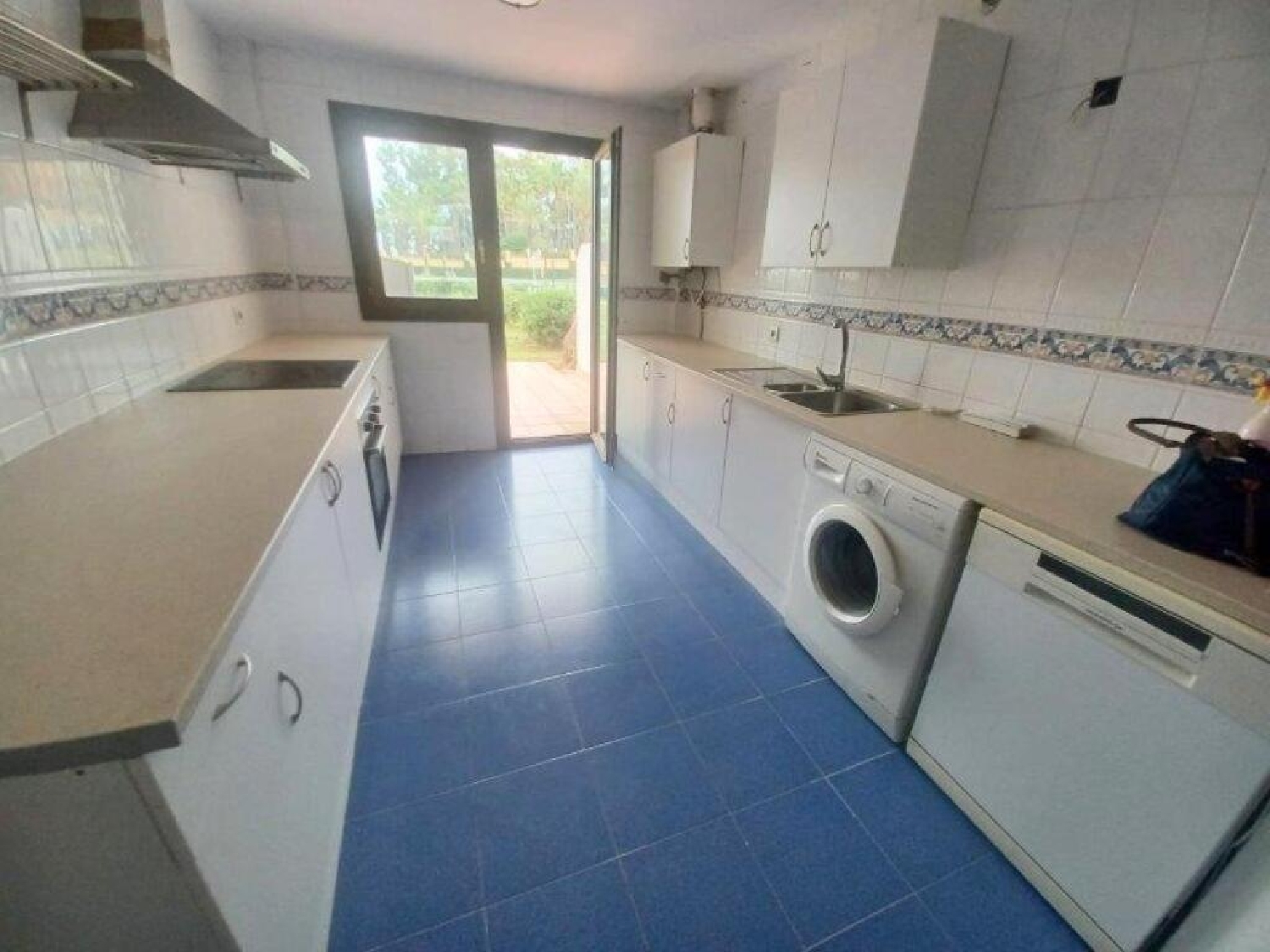  till salu radhus San Luis De Sabinillas Costa Del Sol Occidental 4