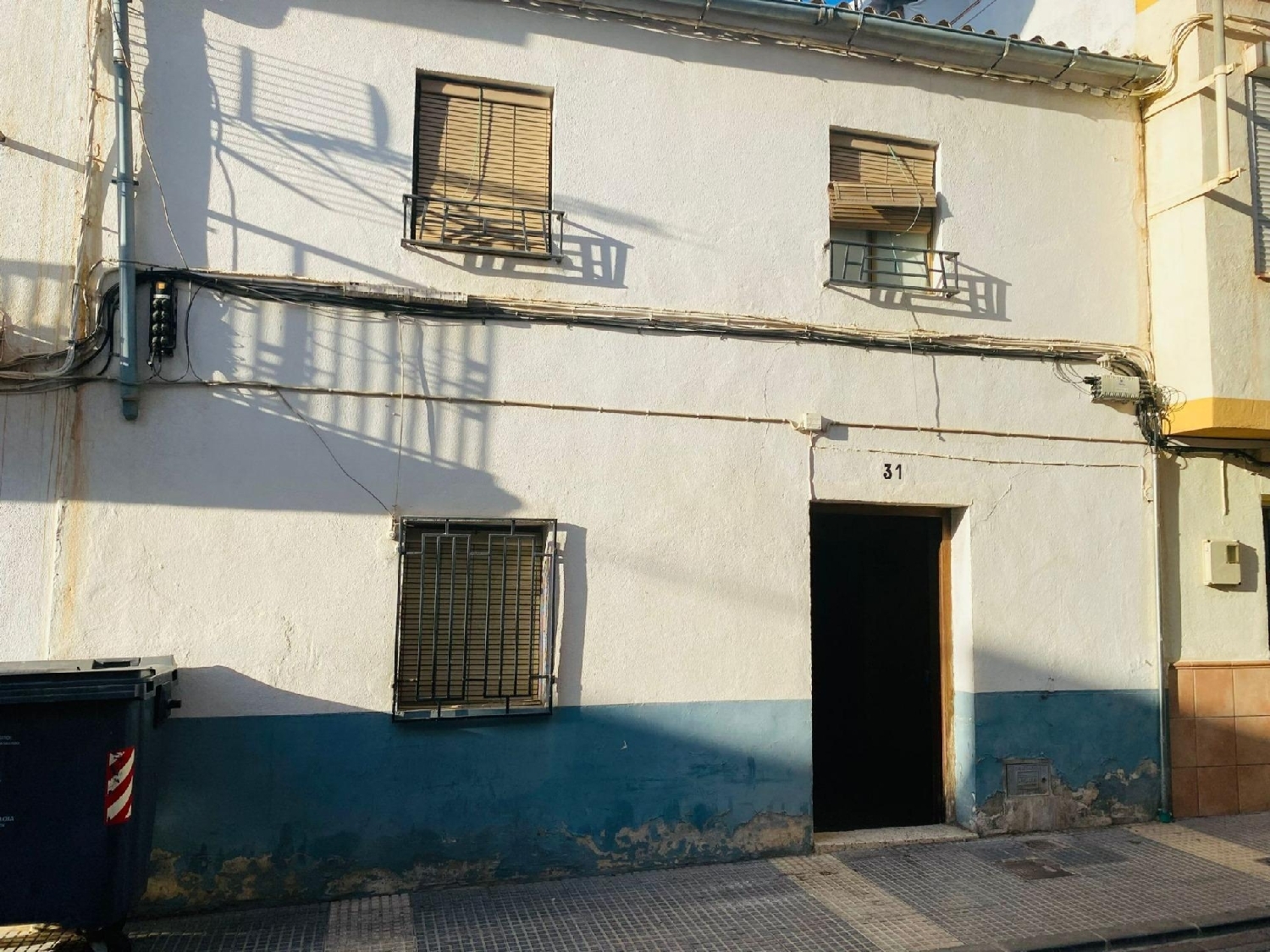 till salu radhus La Laguna Loja 2
