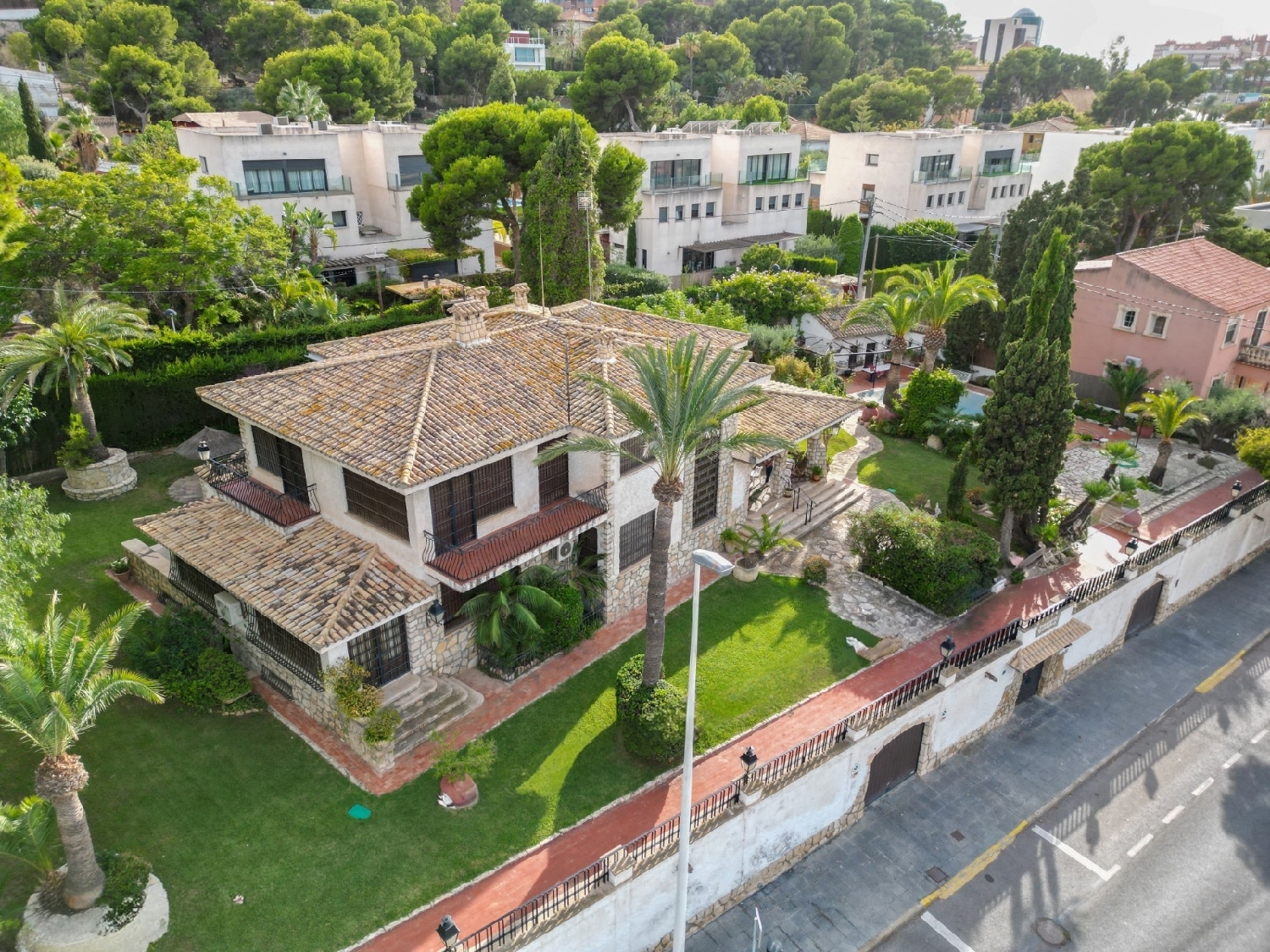  till salu villa Albufereta Alacantí 5