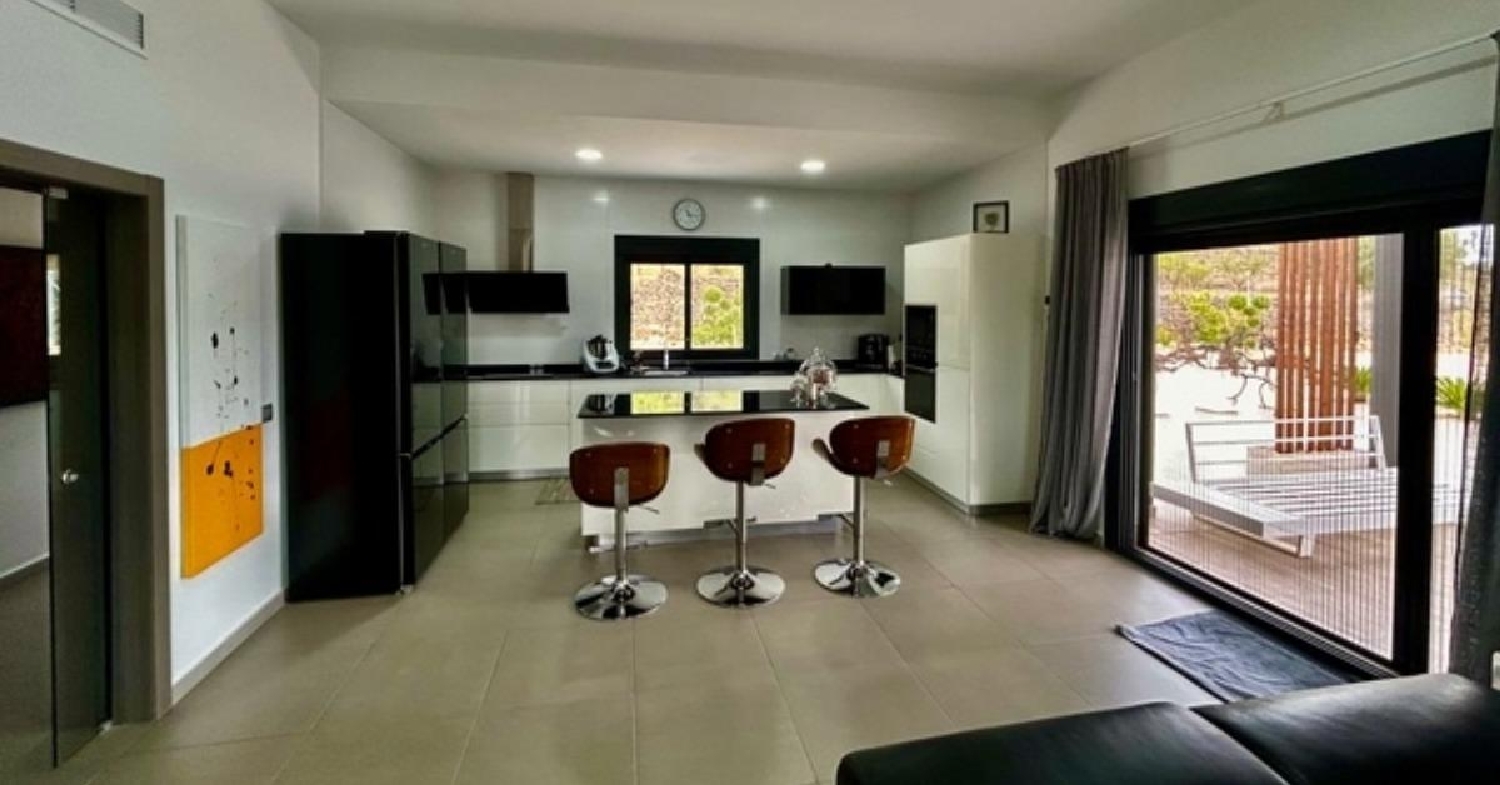  till salu villa Urbanización Residencial Montañosa Vinalopó Mitjà 4