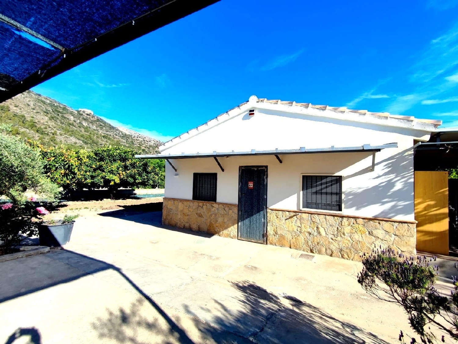  till salu villa Anahuir Costera (La) 1