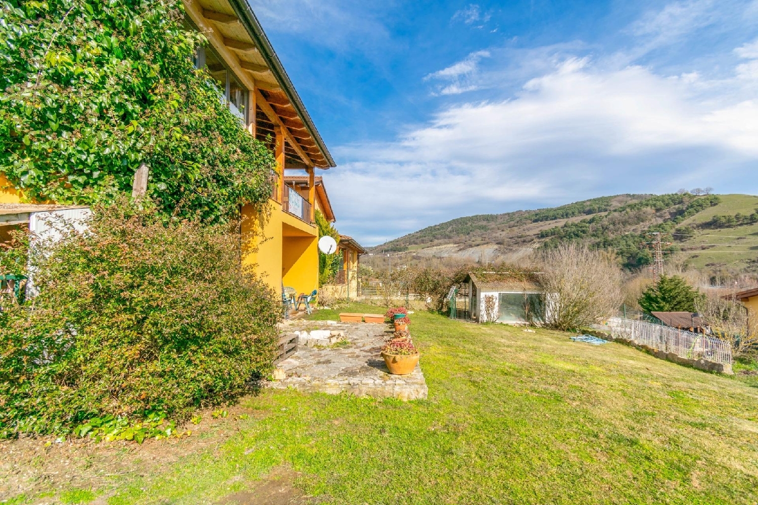  till salu villa Anocibar Noroeste 8