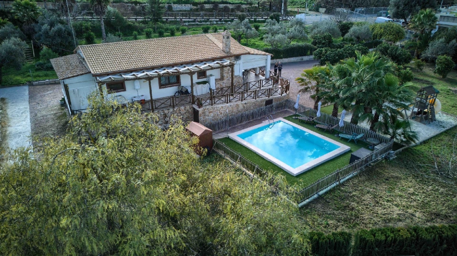  till salu villa Aznalcázar Aljarafe 1