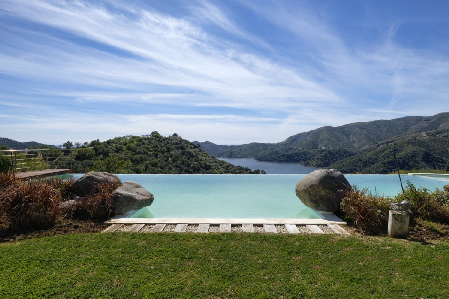 till salu villa Balcones Del Lago Sierra De Las Nieves 2