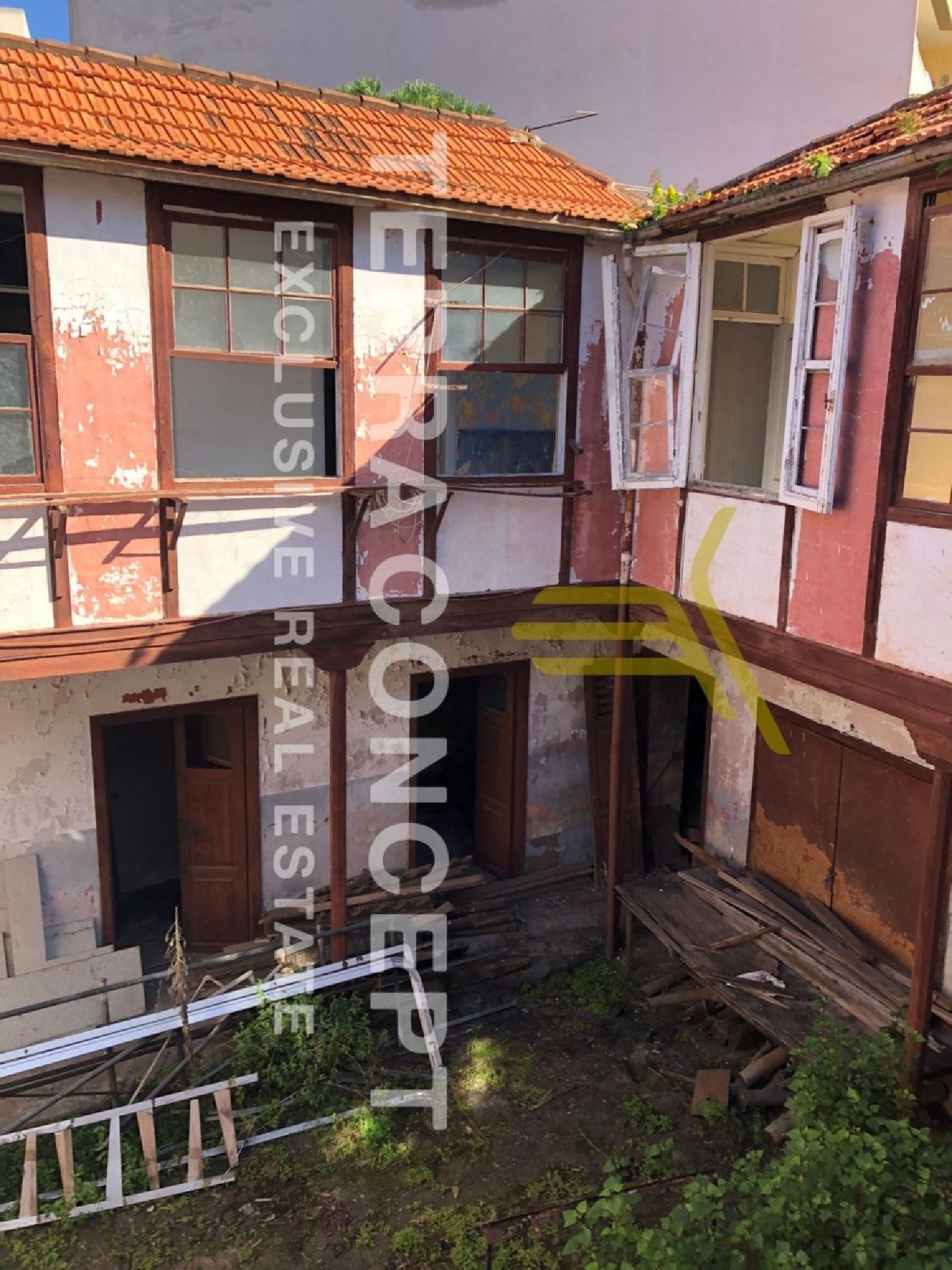  till salu villa Barroso Zona Norte 8