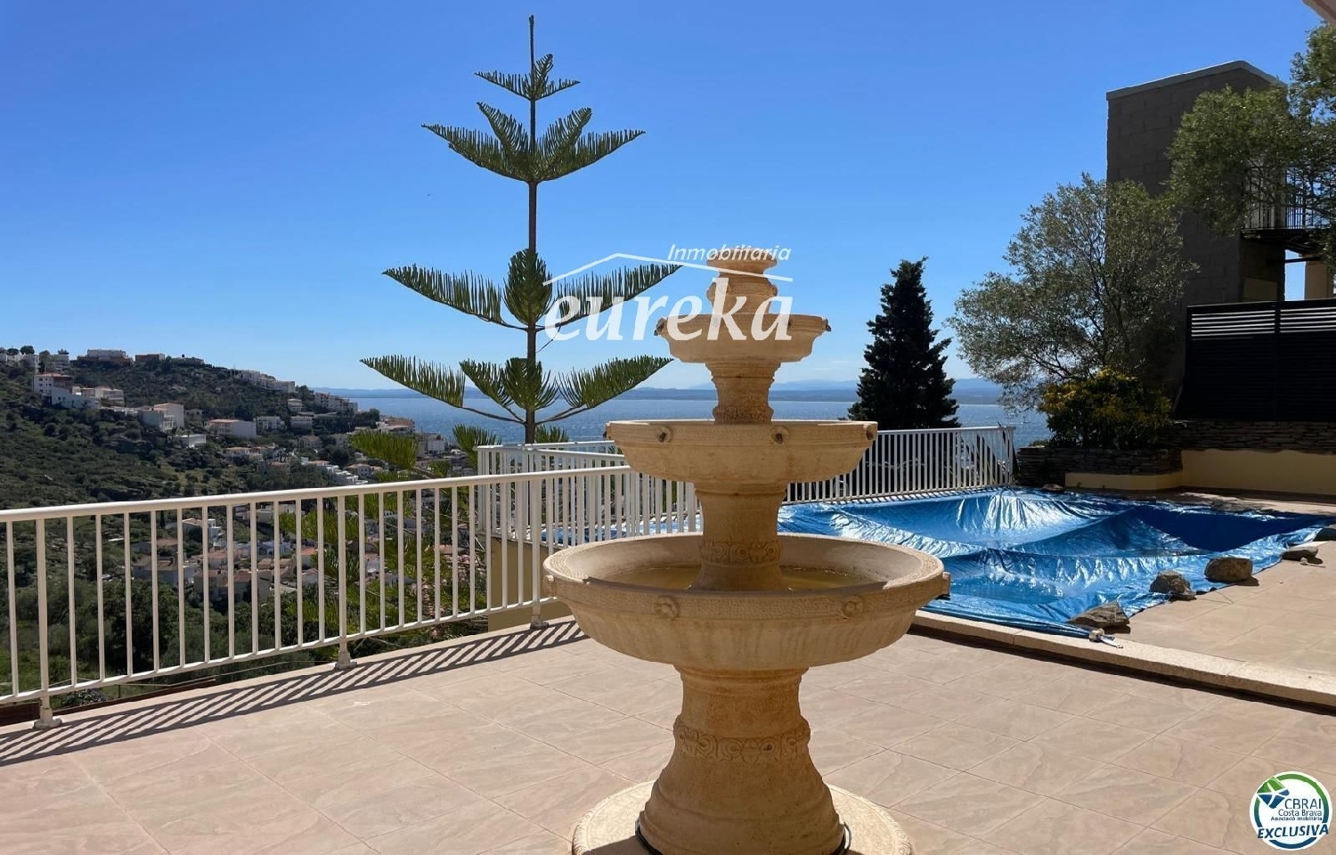  till salu villa Susqueda Selva 15