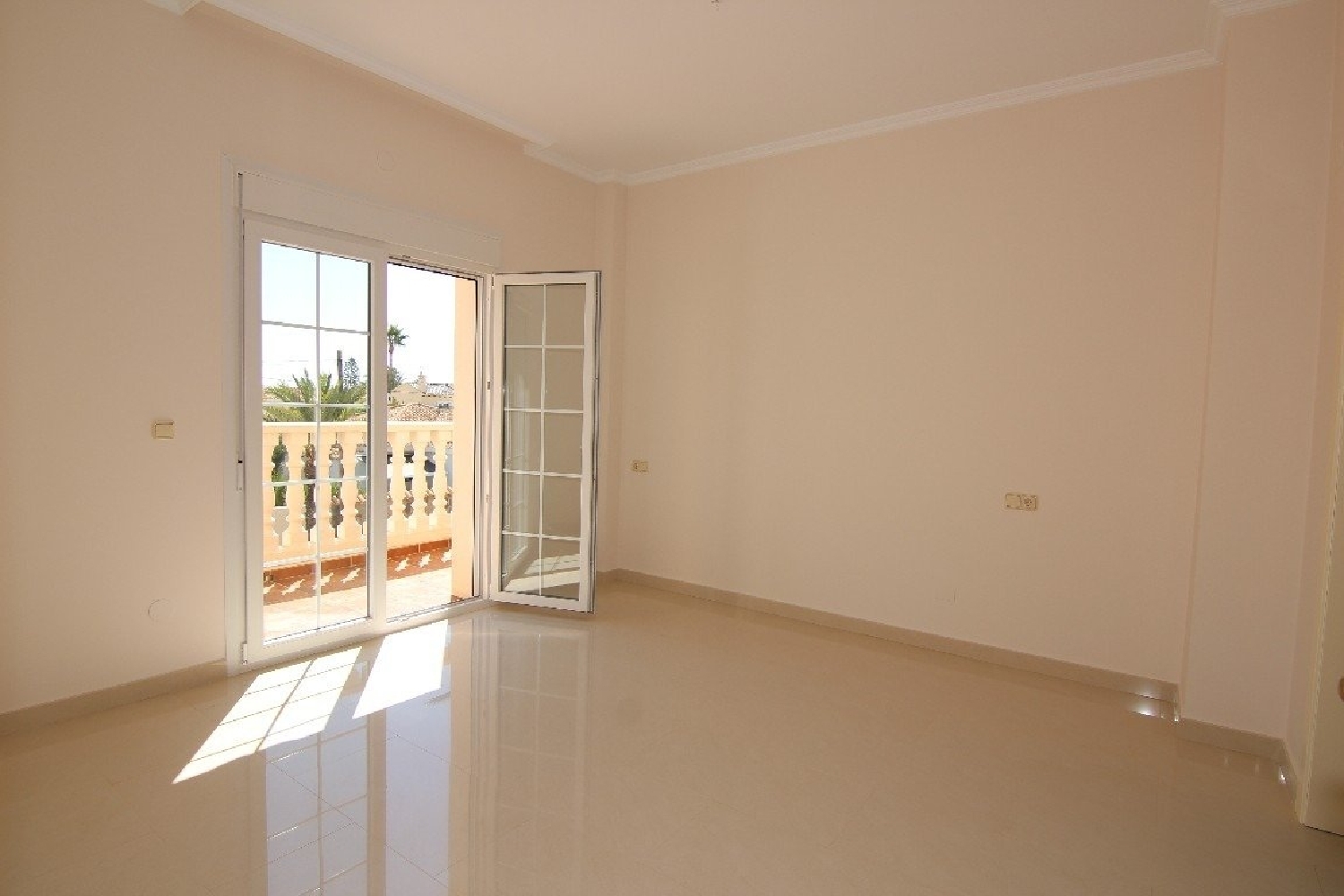 till salu villa Cabo Roig Baix Segura 5