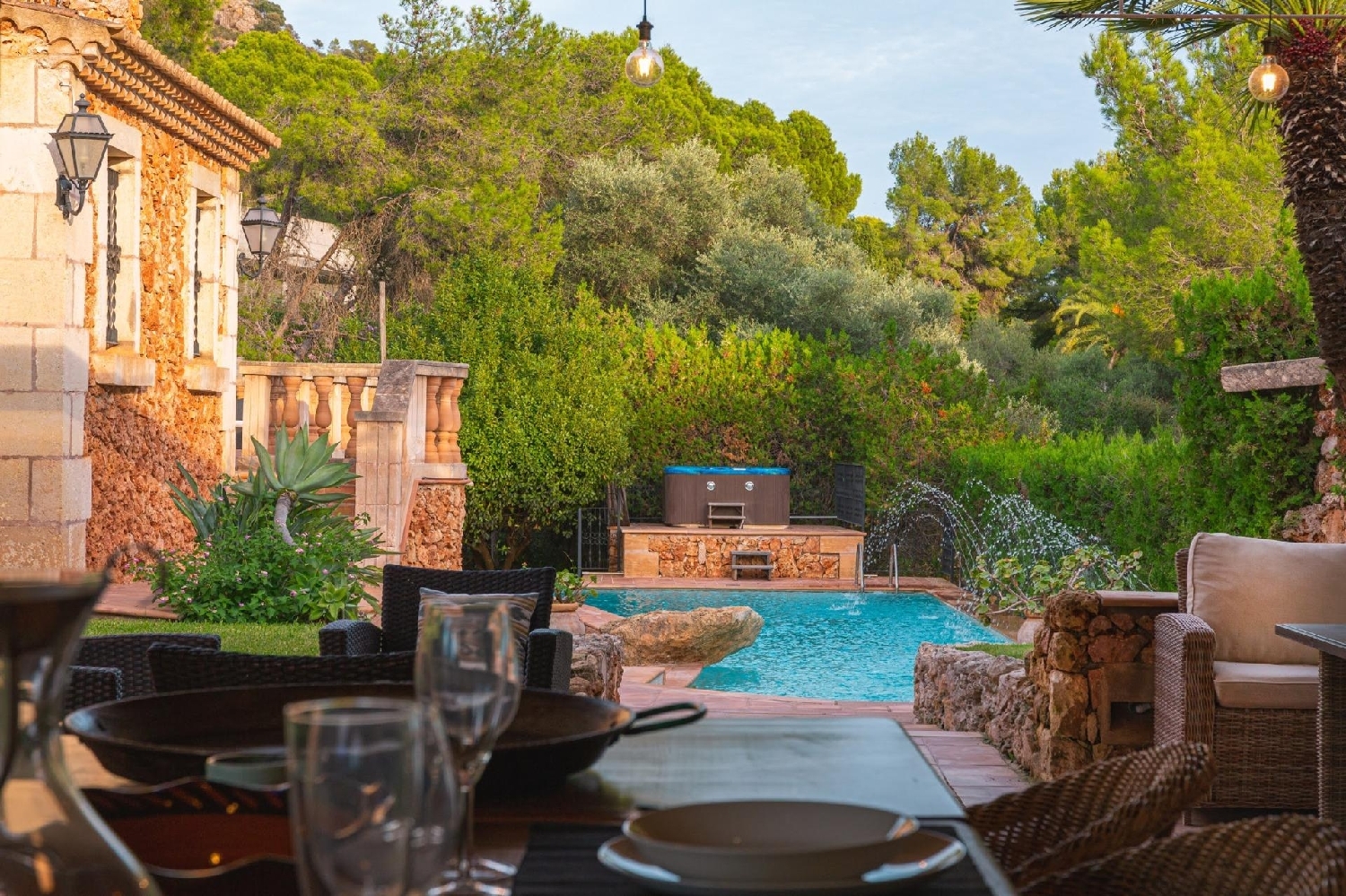  till salu villa Cala Bona Llevant 1