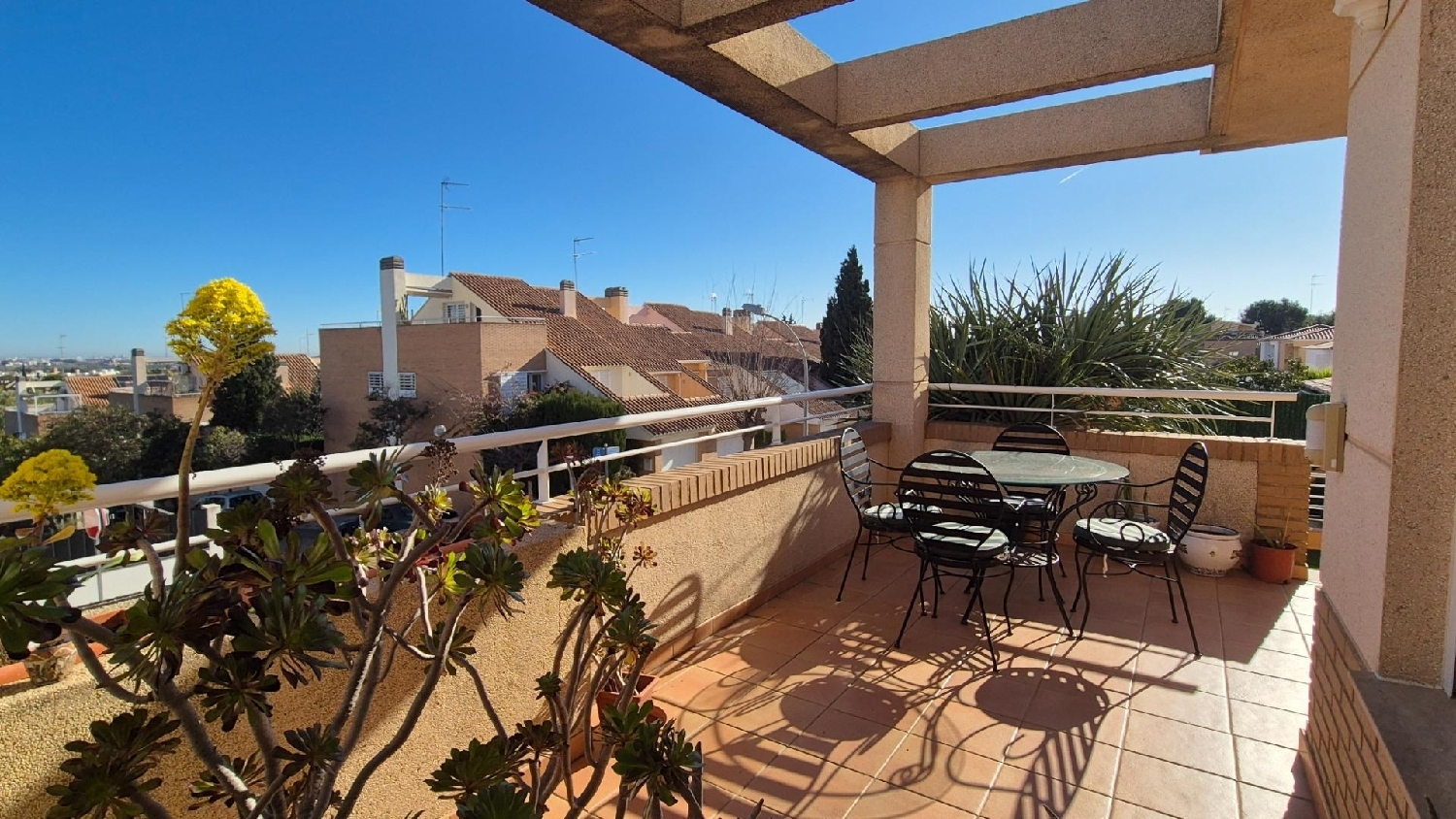  till salu villa Campo-Olivar Horta Nord 2