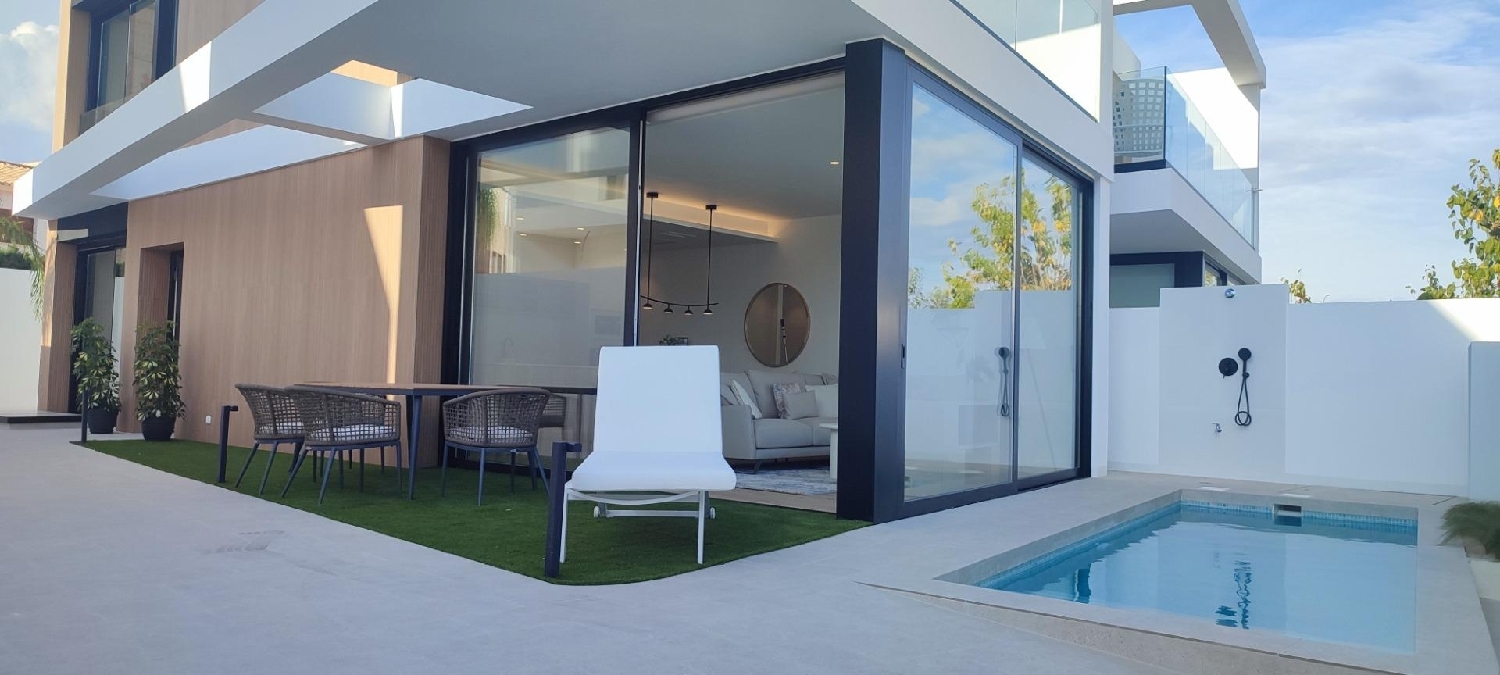  till salu villa Mil Palmeras Baix Segura 2