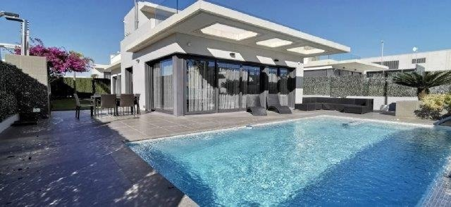  en venta chalet Punta Prima Baix Segura 1