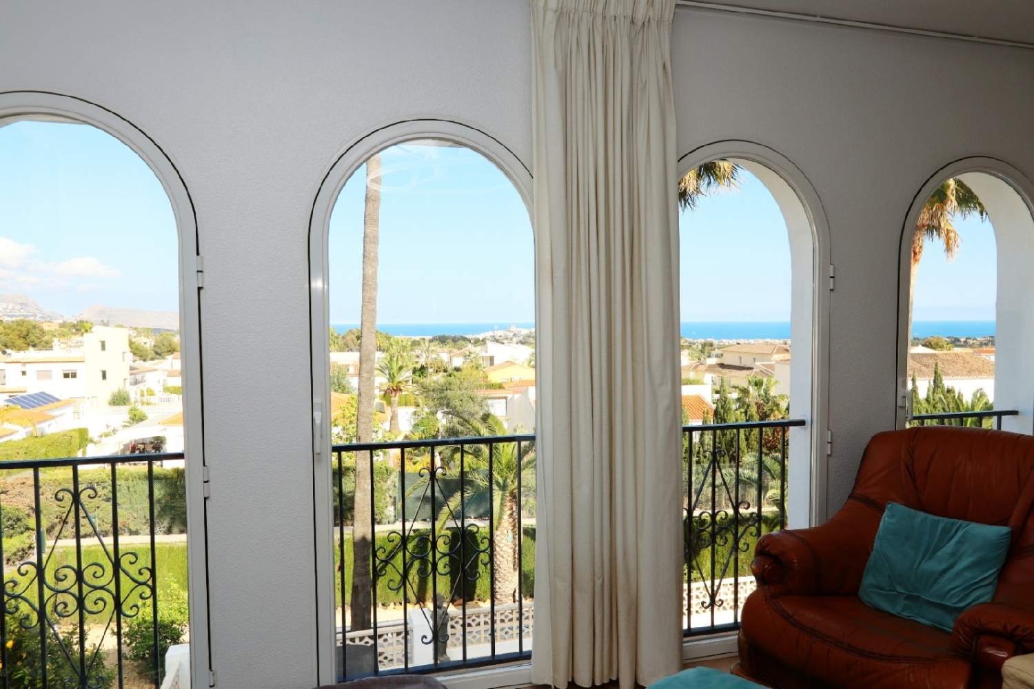  till salu villa Chirles Marina Baixa 6