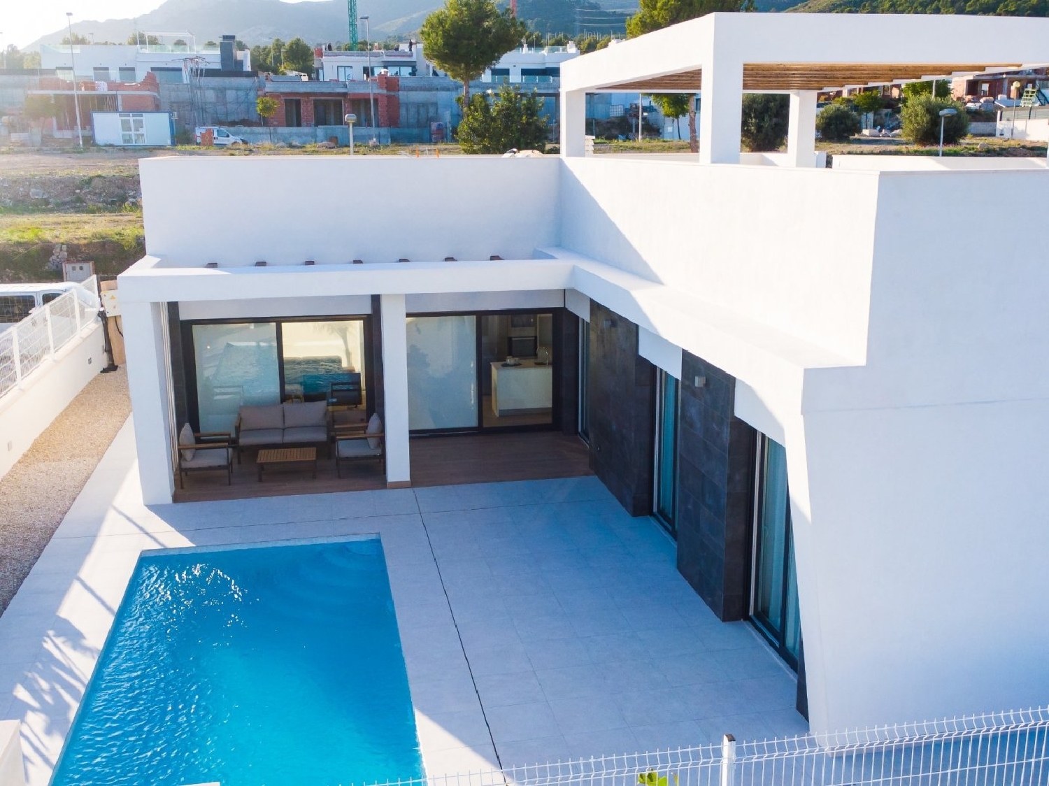  till salu villa Chirles Marina Baixa 4