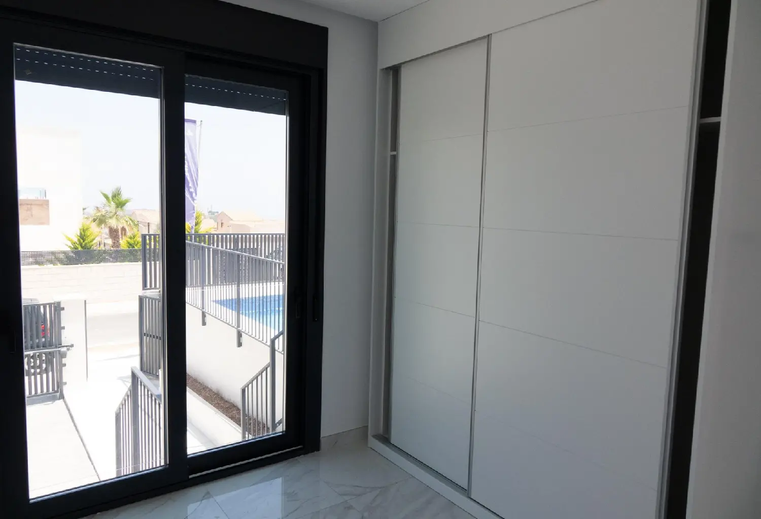  till salu villa Chirles Marina Baixa 6