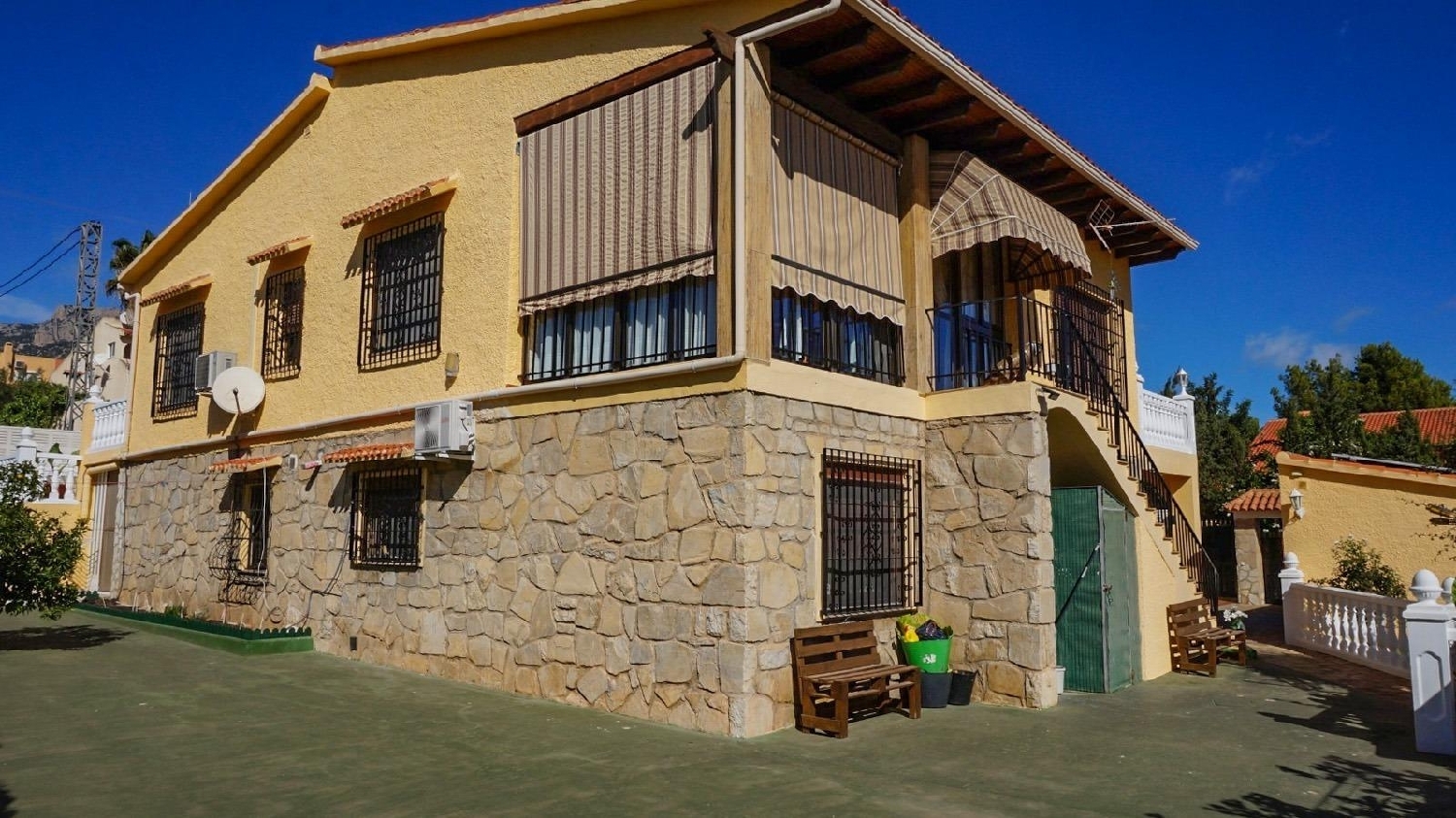  till salu villa Coloma Marina Baixa 7