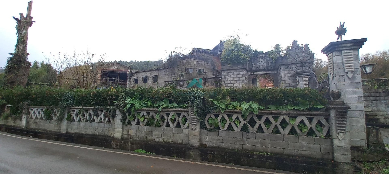  till salu villa Cornocio Trasmiera 1