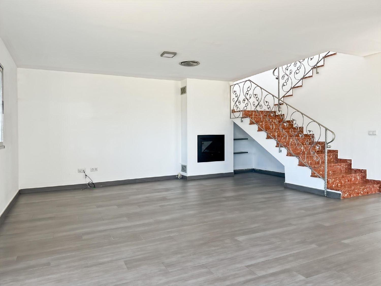  till salu villa Urbanizacion Benadresa Plana Alta 5