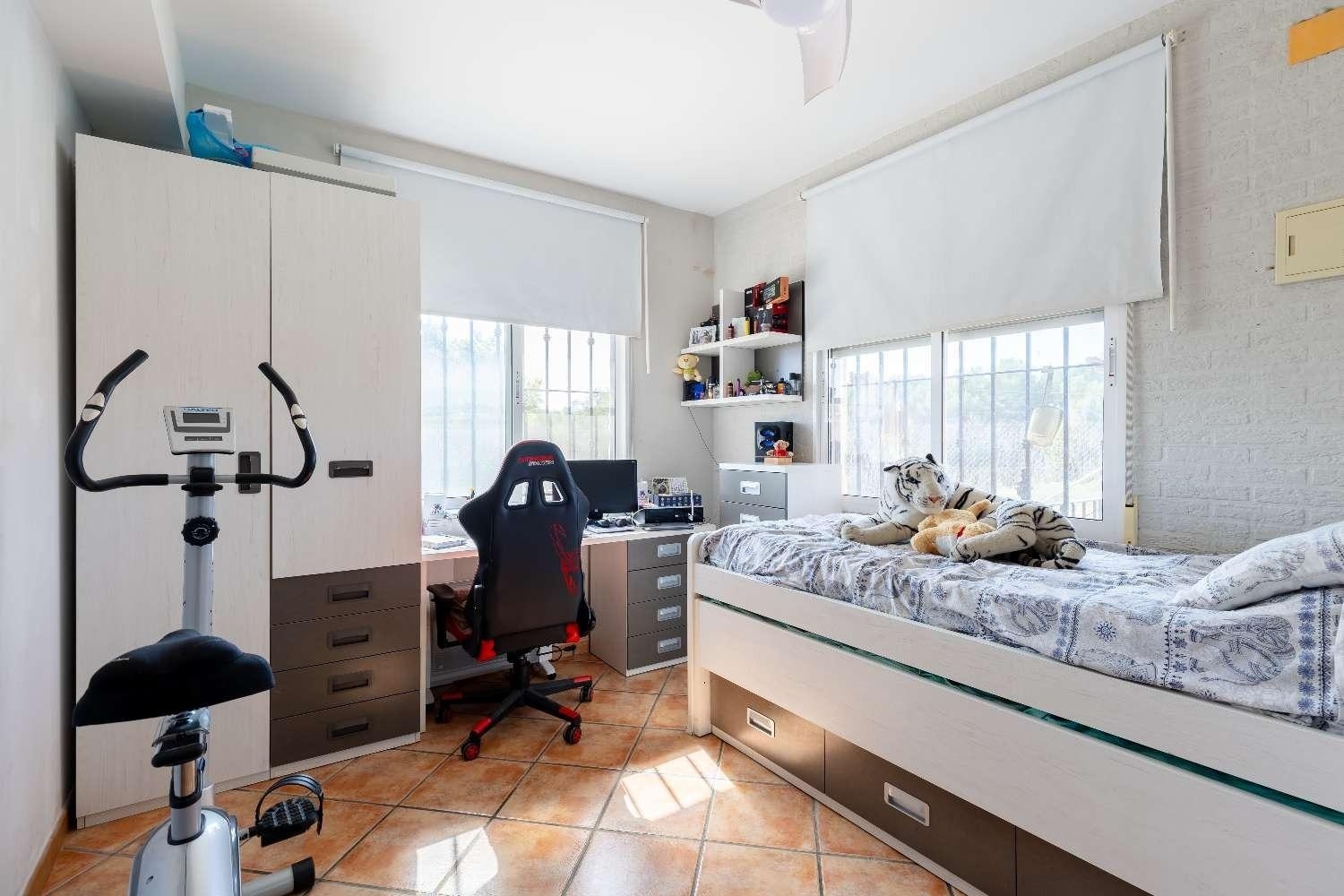  till salu villa Dehesa De Campoamor Baix Segura 5