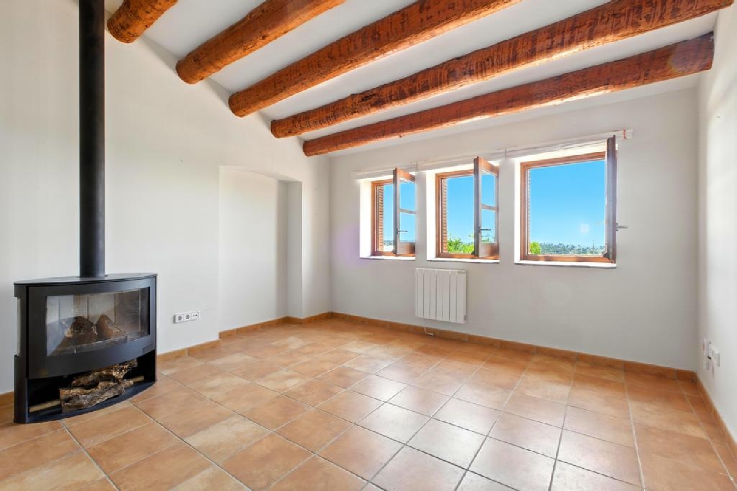  till salu villa Delfiá Alt Empordà 7