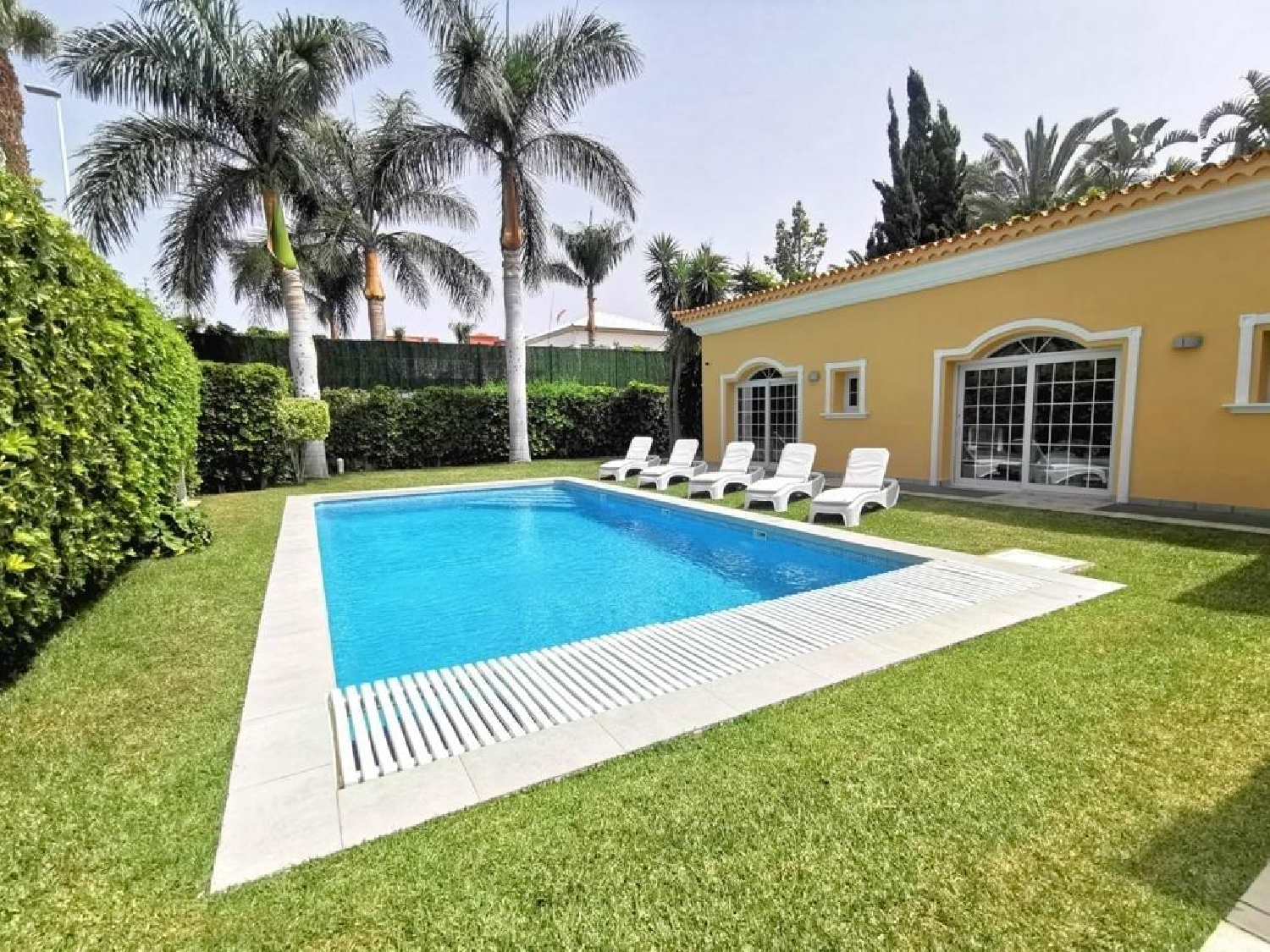 till salu villa El Beril Zona Sur 2